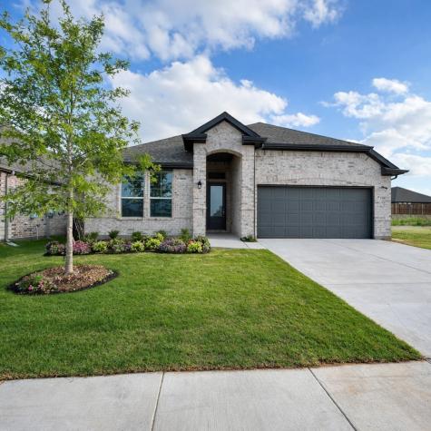 1310 Sundance Lane Justin TX 76247