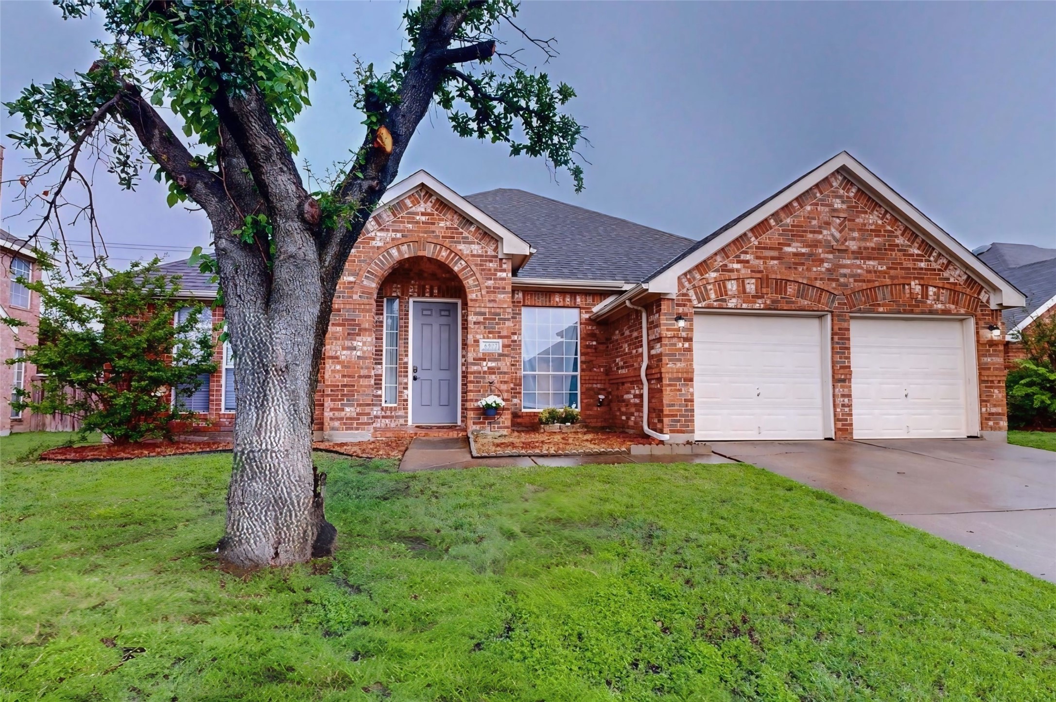 6907 Raven Meadow Drive Arlington TX 76002