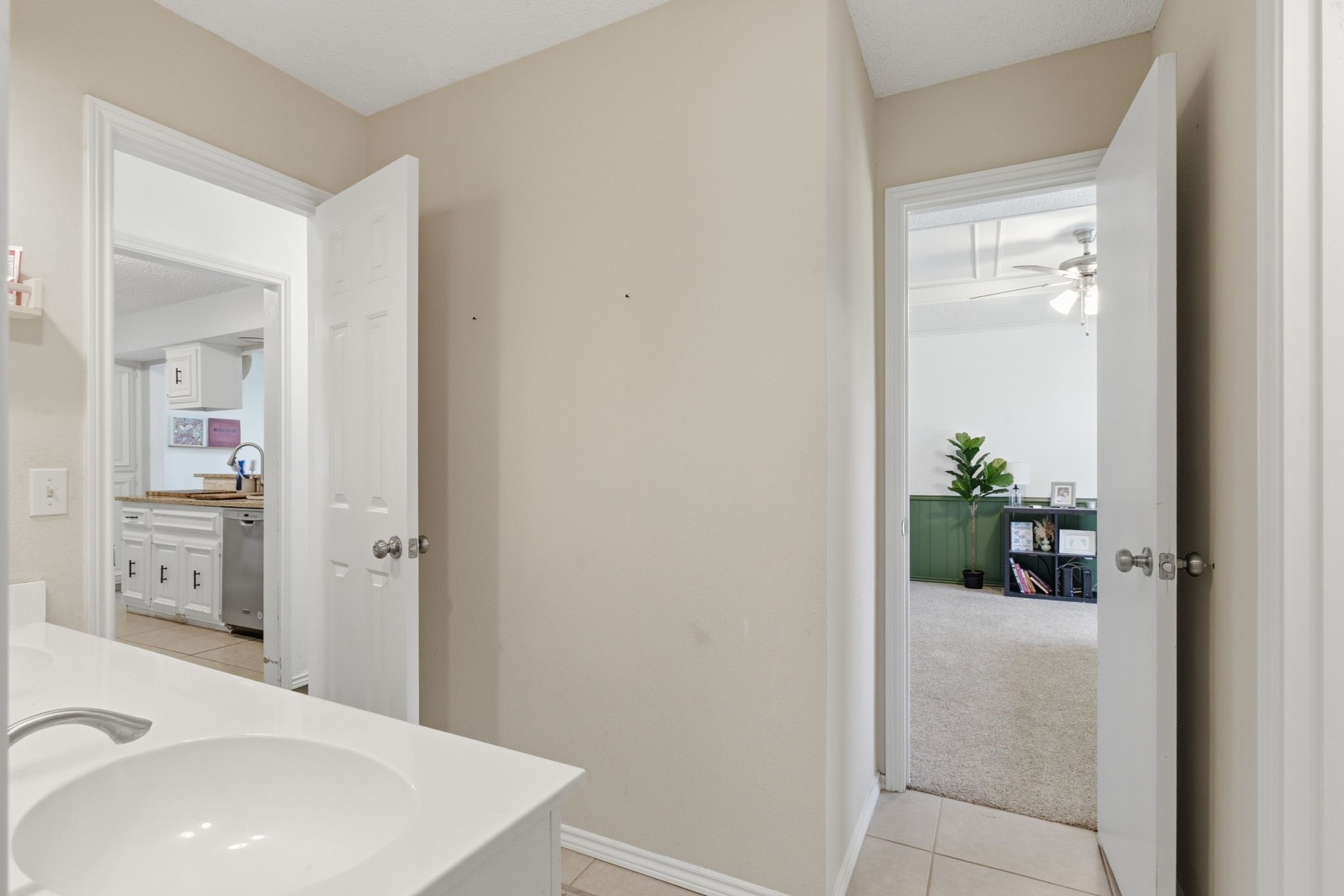 2145 Los Rios Boulevard Plano TX 75074