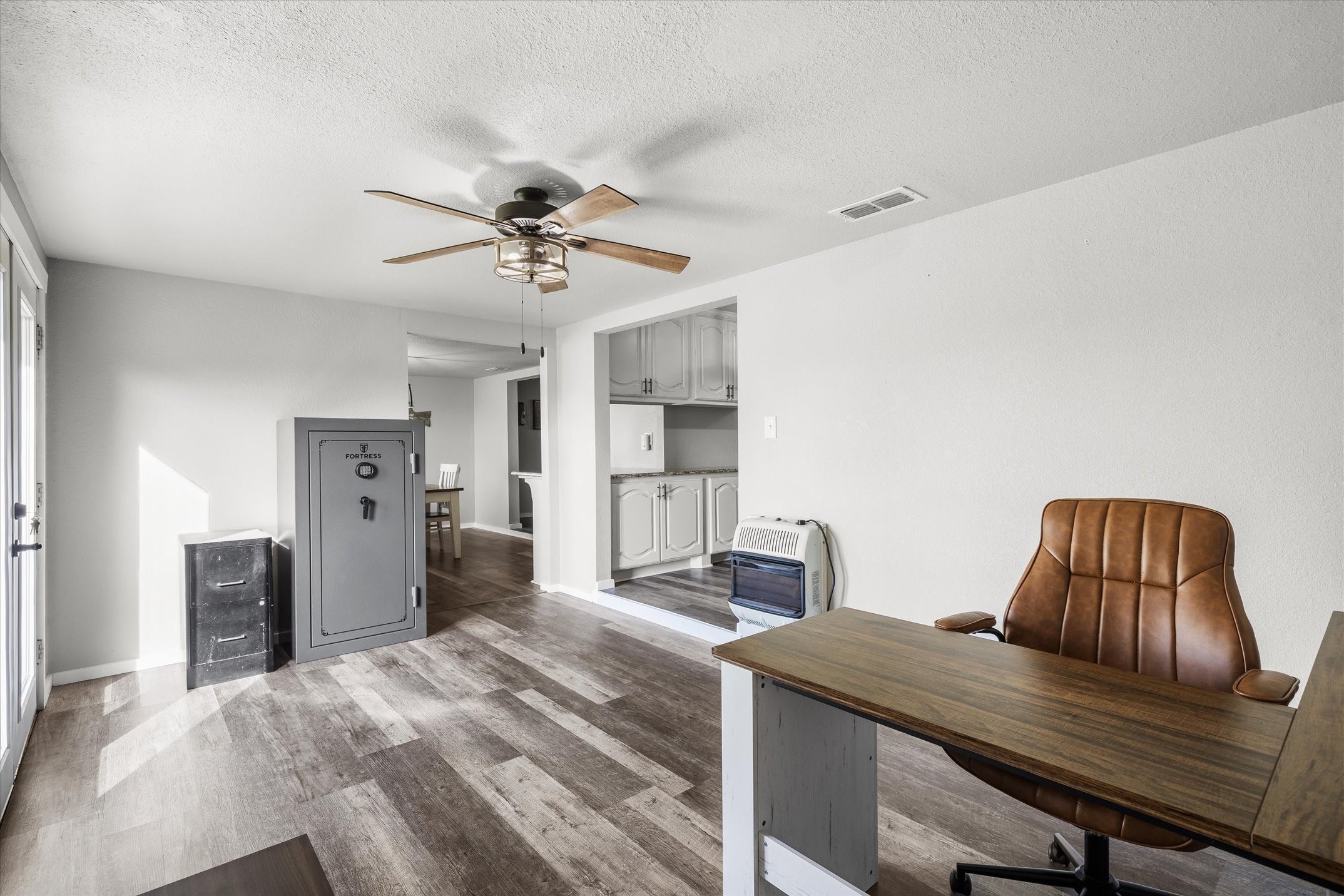1216 Vz County Road 1211 Canton TX 75103