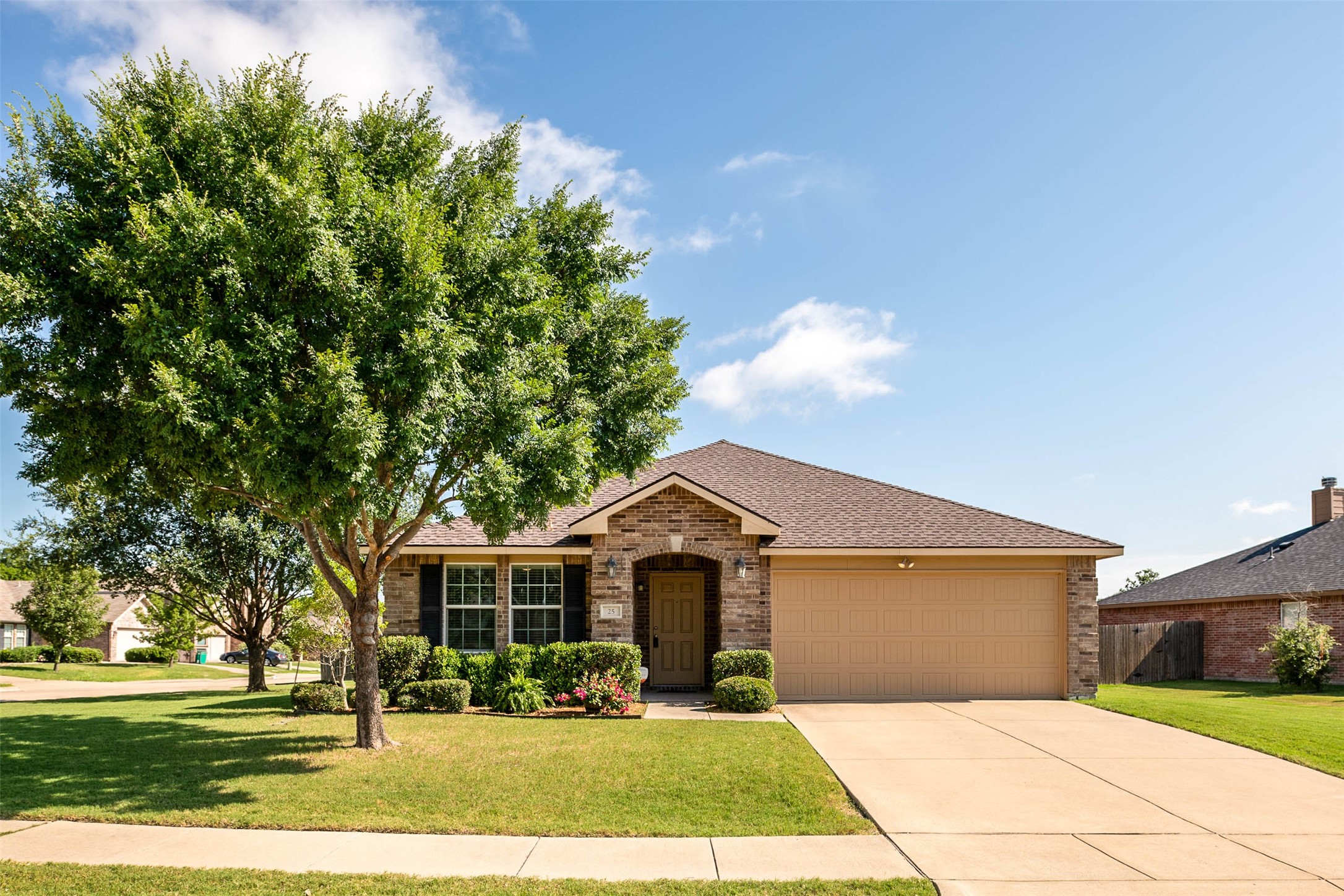 25 Larkspur Drive Fate TX 75087