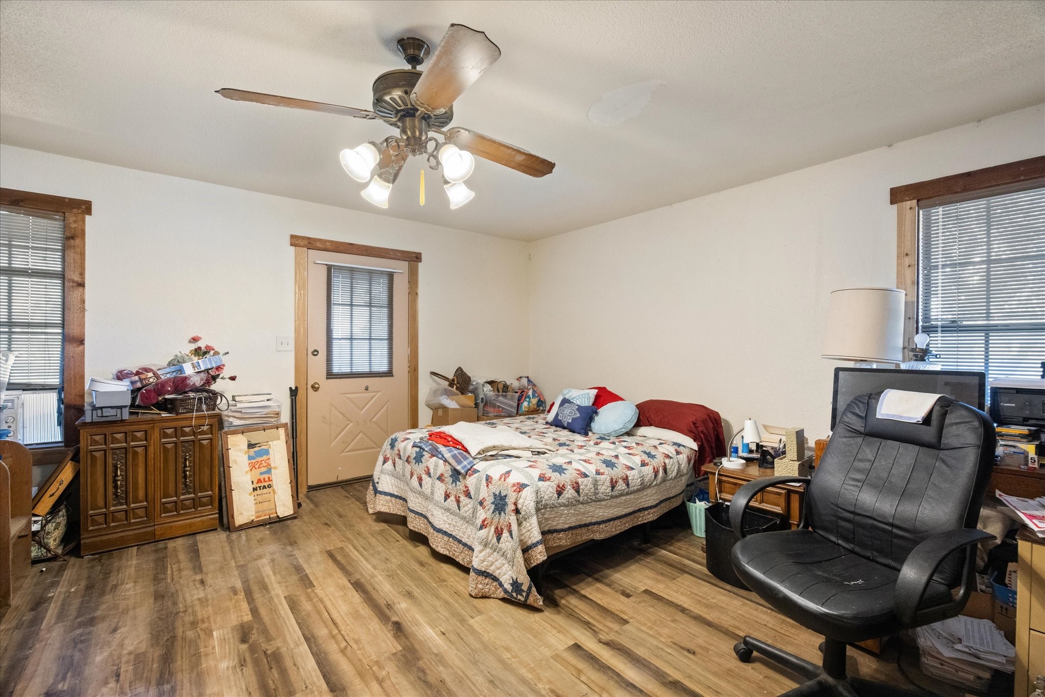 4927 W Highway 67 Glen Rose TX 76043