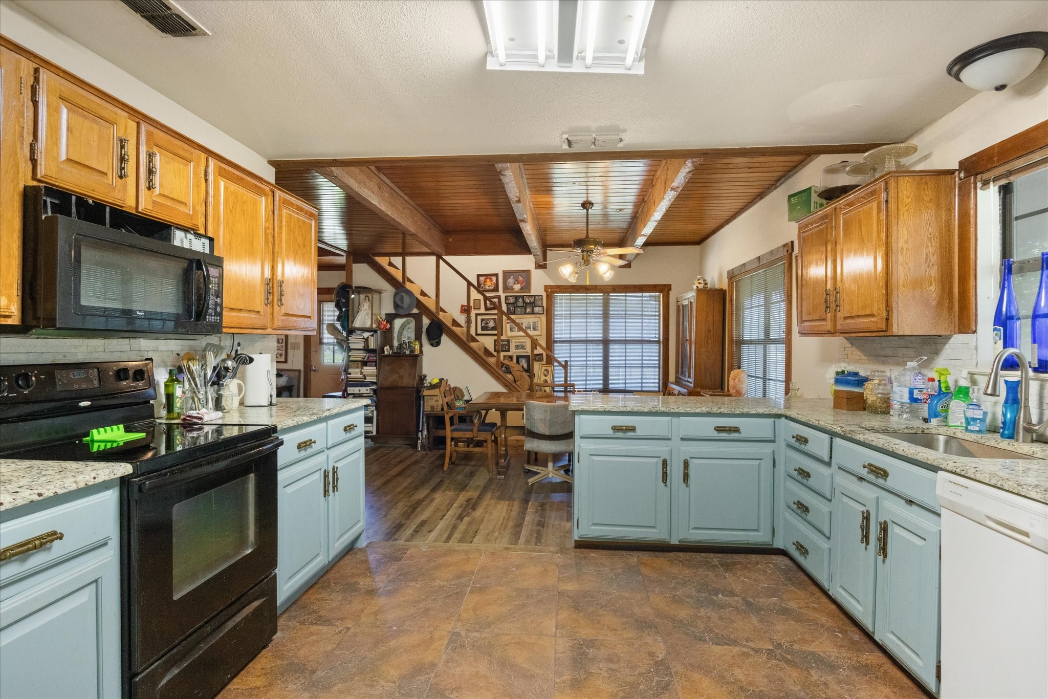4927 W Highway 67 Glen Rose TX 76043
