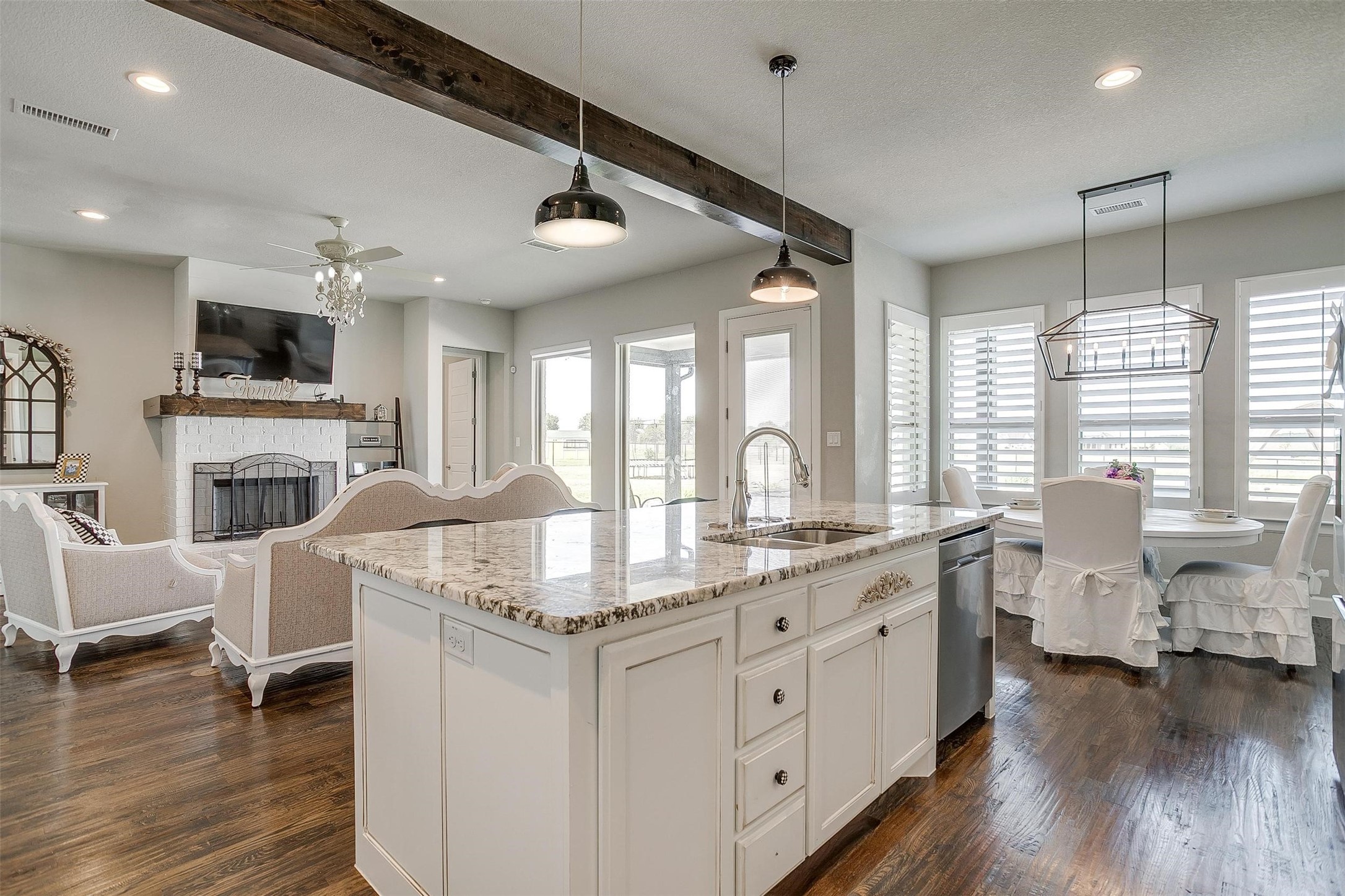 161 El Dorado Trail Millsap TX 76066