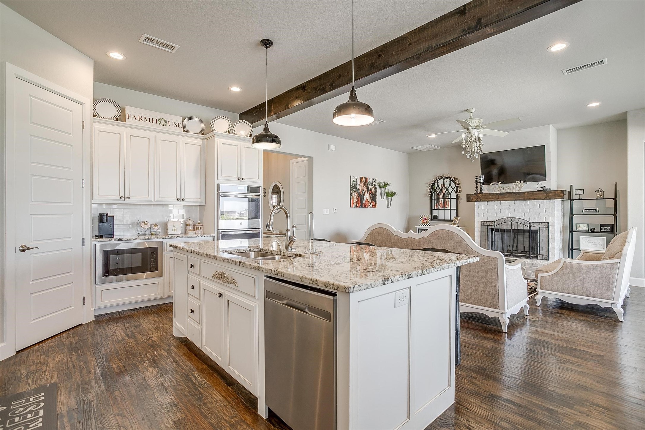 161 El Dorado Trail Millsap TX 76066