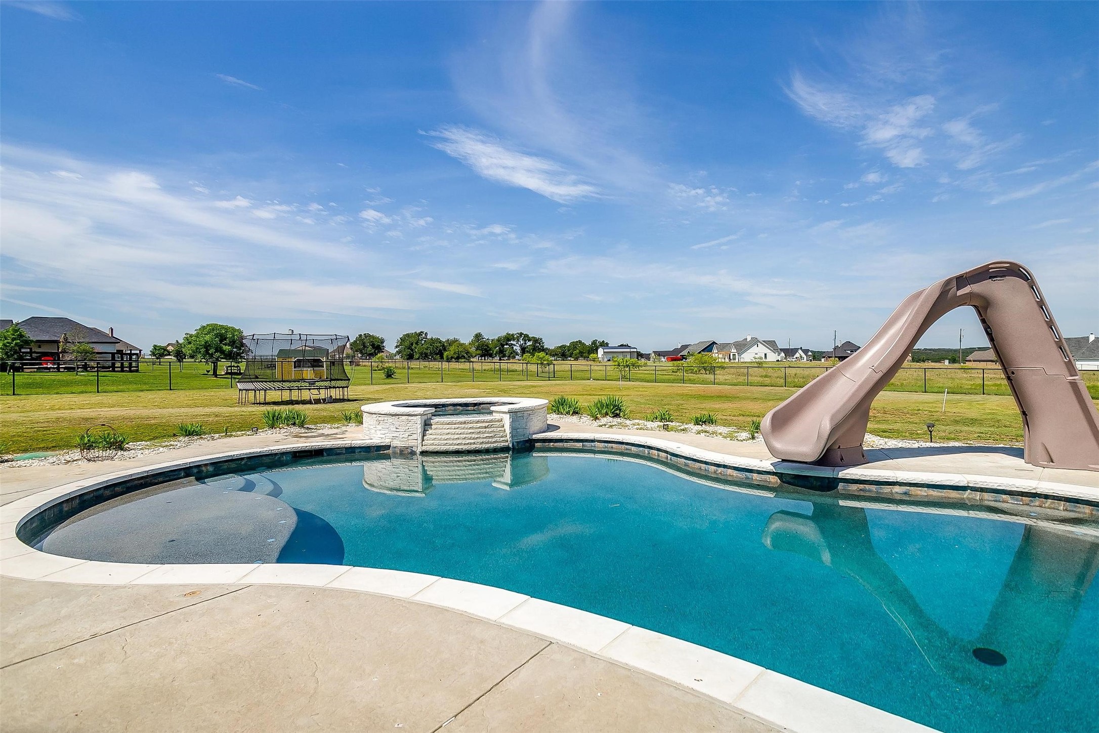 161 El Dorado Trail Millsap TX 76066