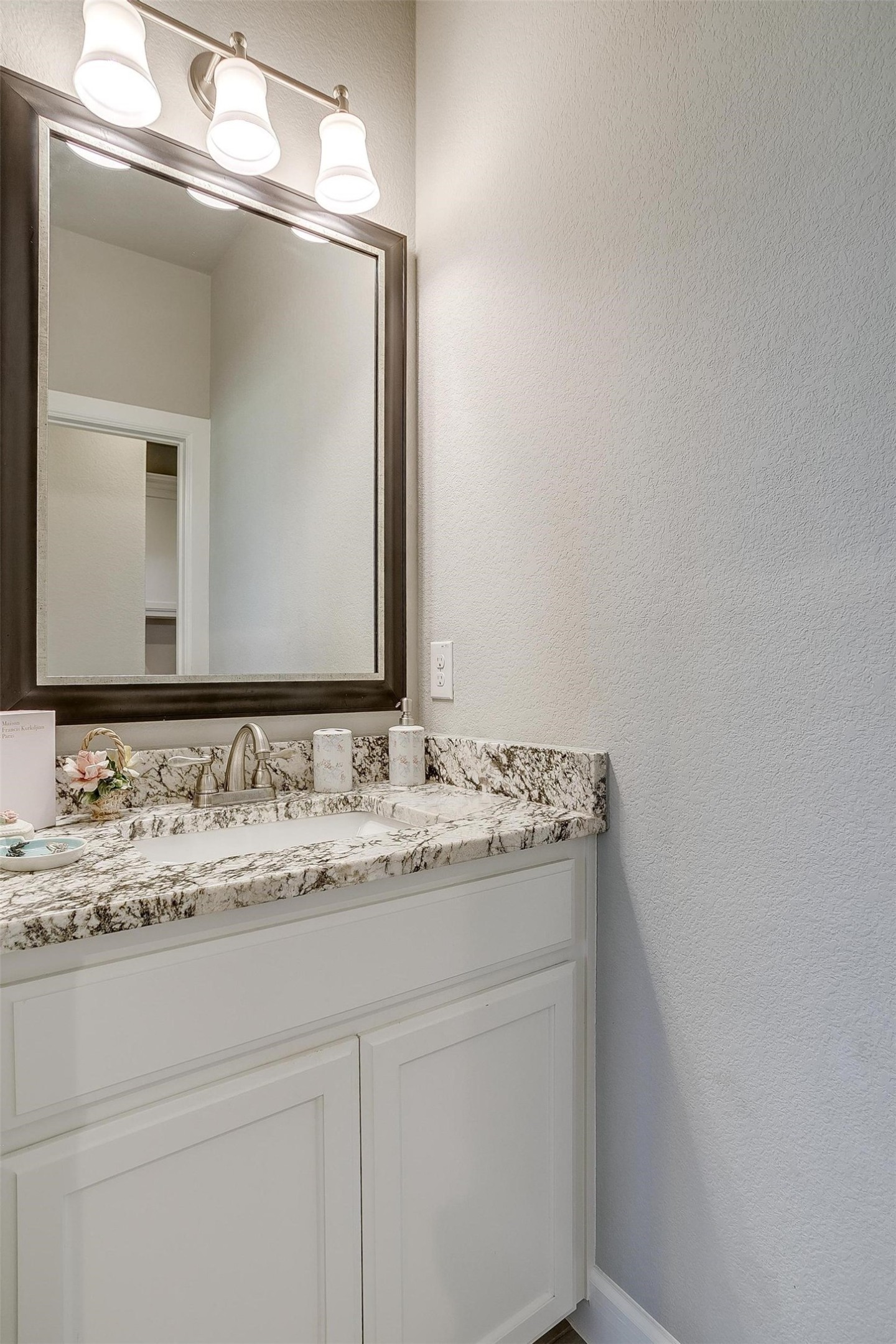 161 El Dorado Trail Millsap TX 76066