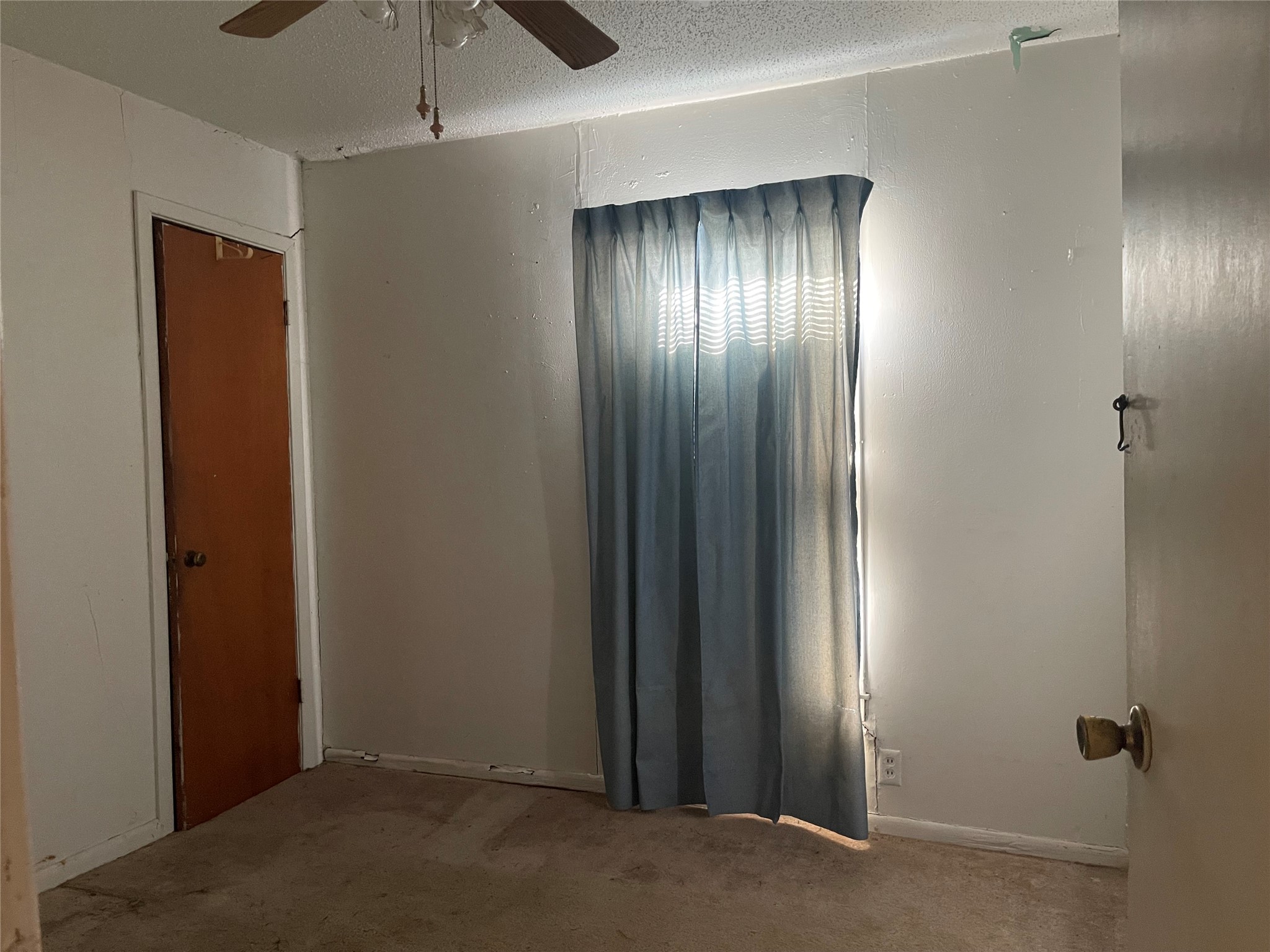 406 S Austin Street Wolfe City TX 75496