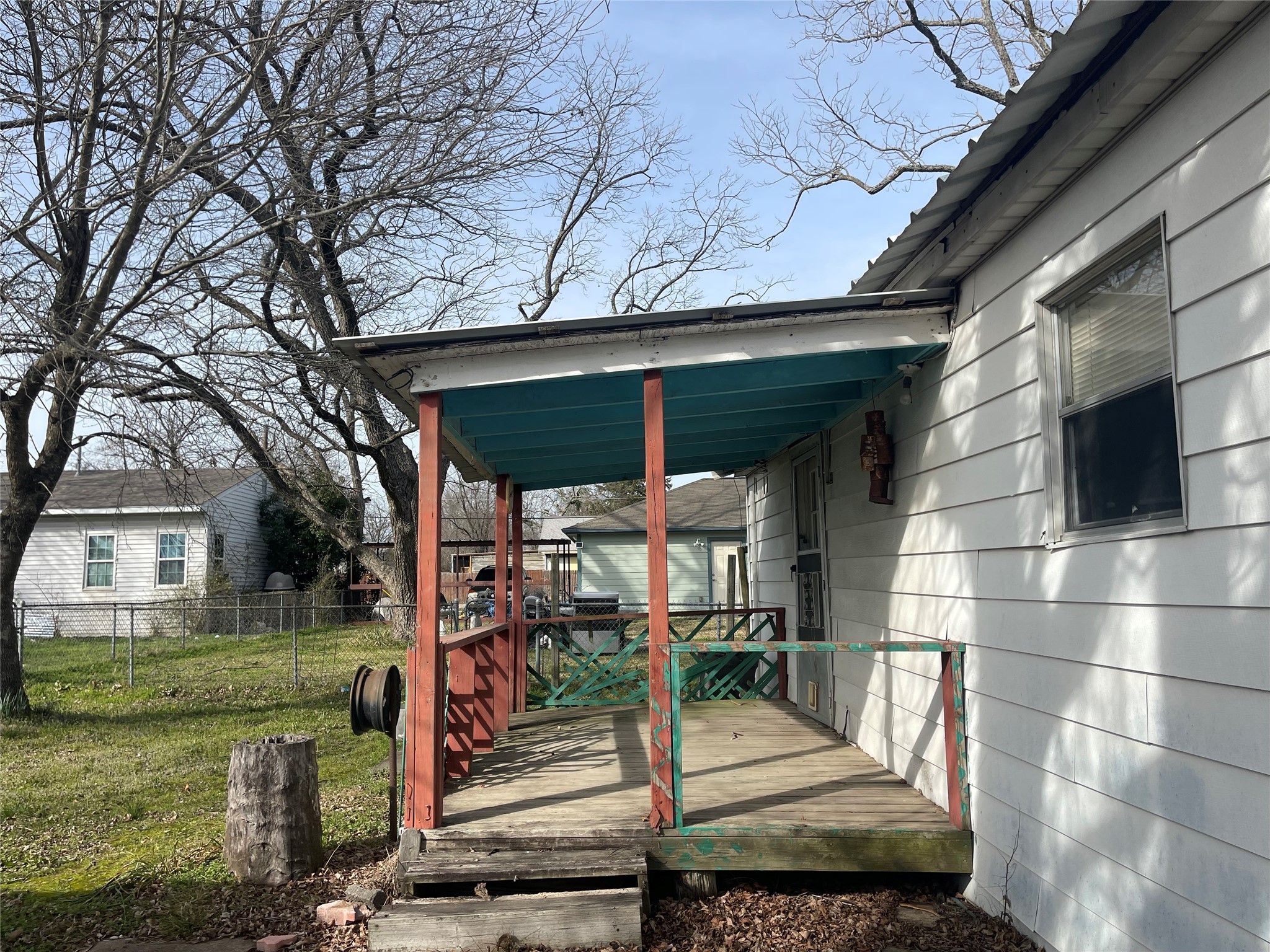 406 S Austin Street Wolfe City TX 75496