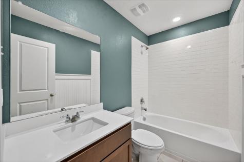 2812 Royal Denton TX 76209