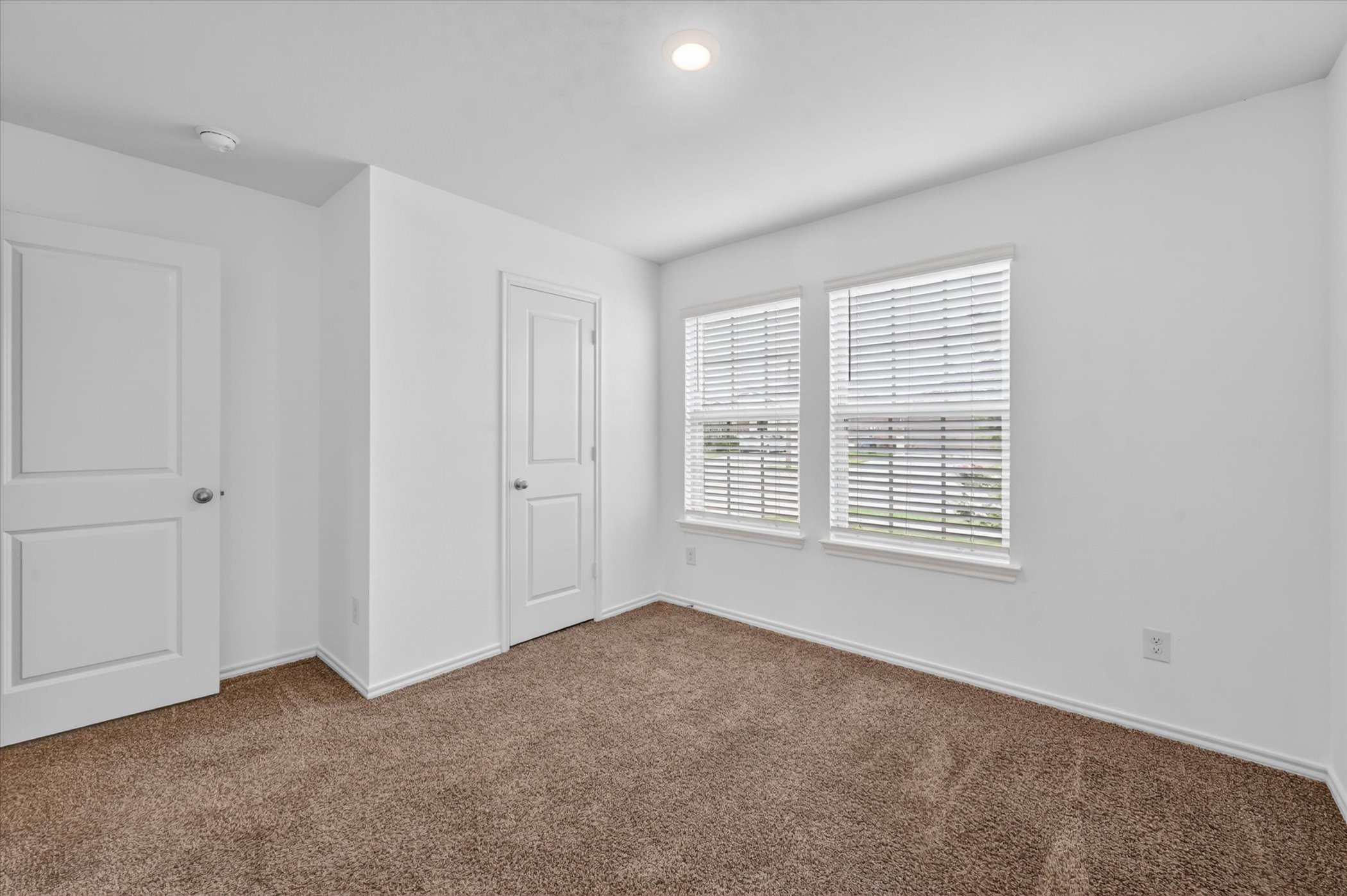 2812 Royal Denton TX 76209
