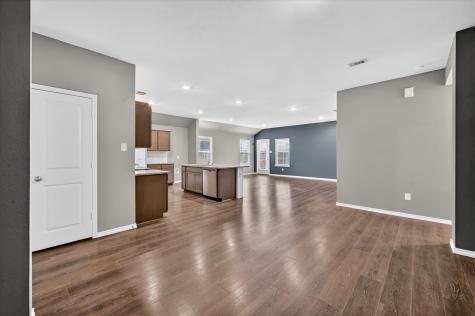 2812 Royal Denton TX 76209