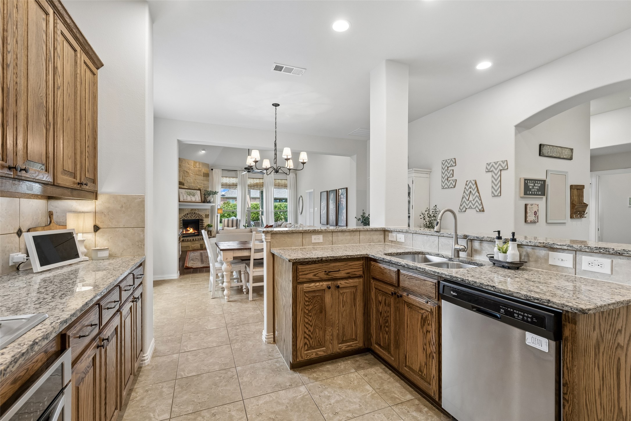 1046 Finsbury Lane Forney TX 75126