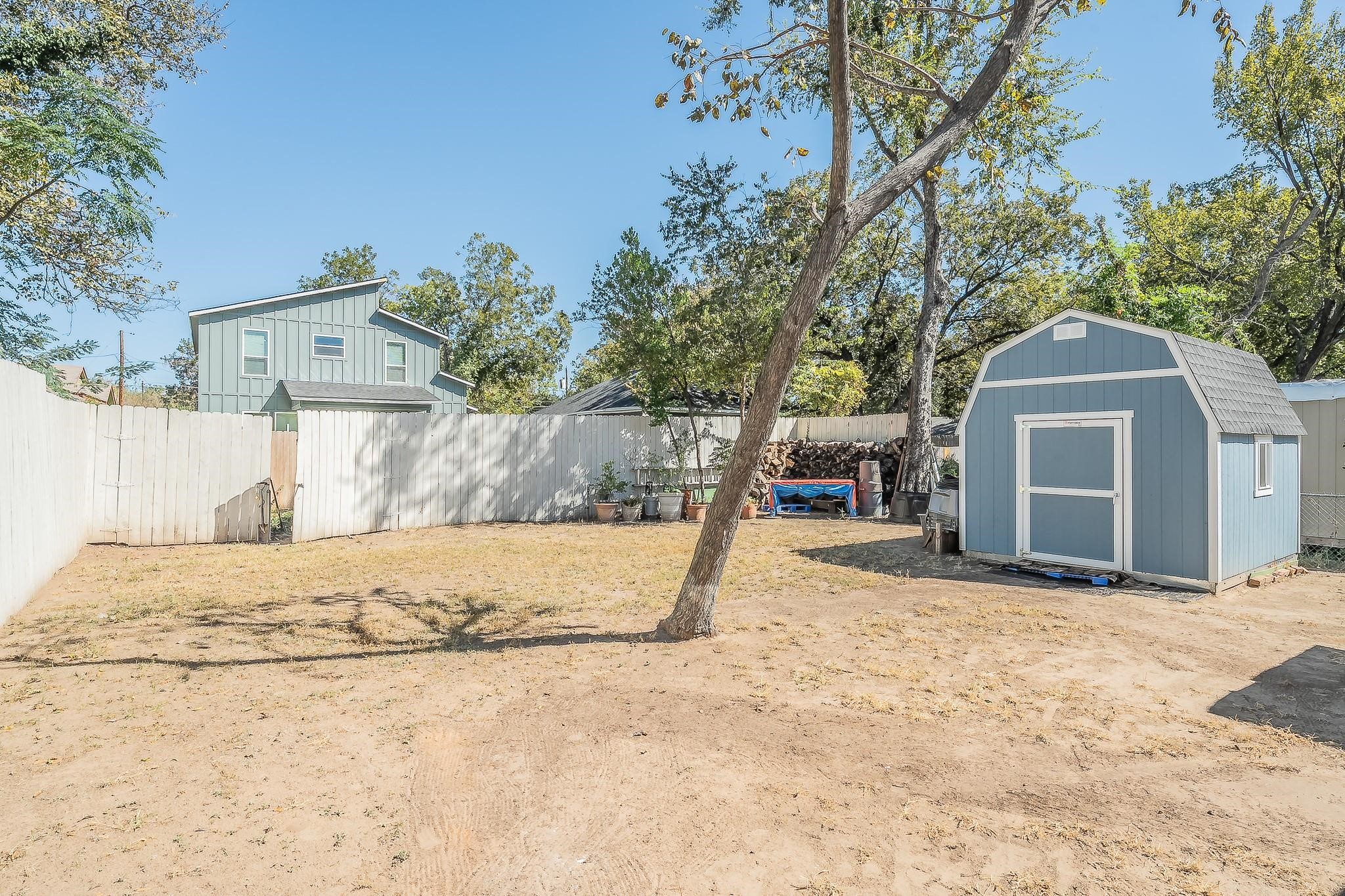 4506 Roberts Avenue Dallas TX 75215