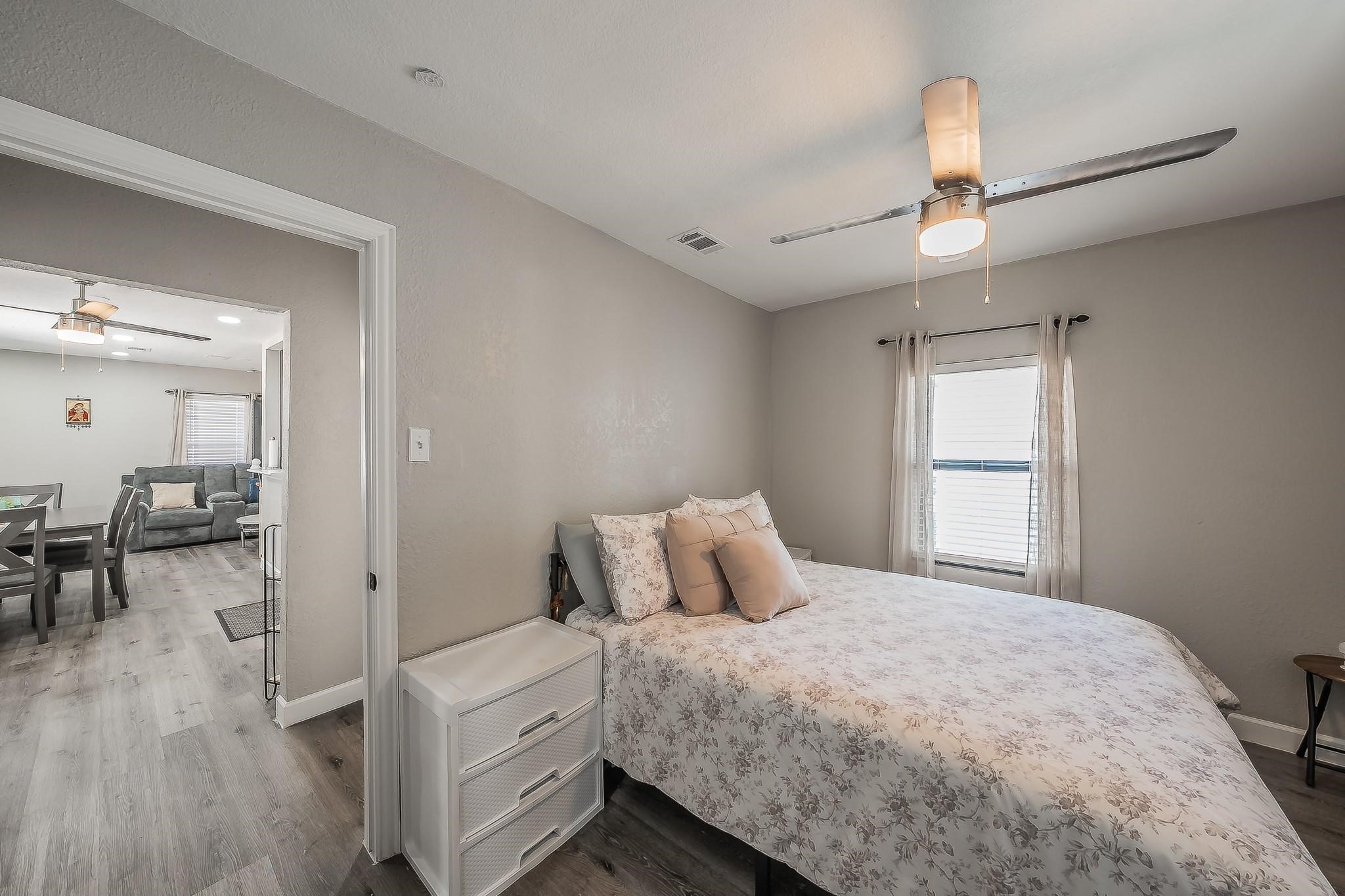 4506 Roberts Avenue Dallas TX 75215
