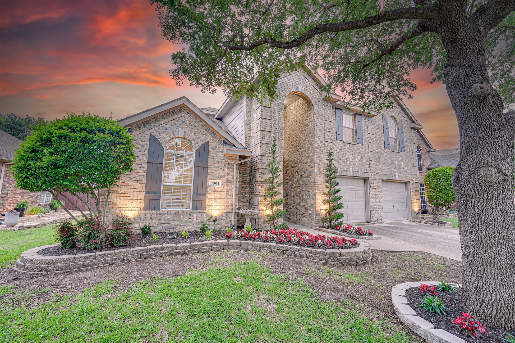 8009 Southern Hills Lane Rowlett TX 75089