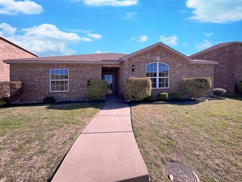 1006 Barrymore Lane Duncanville TX 75137
