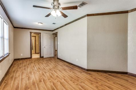 401 Ashwood Street Azle TX 76020