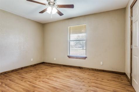 401 Ashwood Street Azle TX 76020