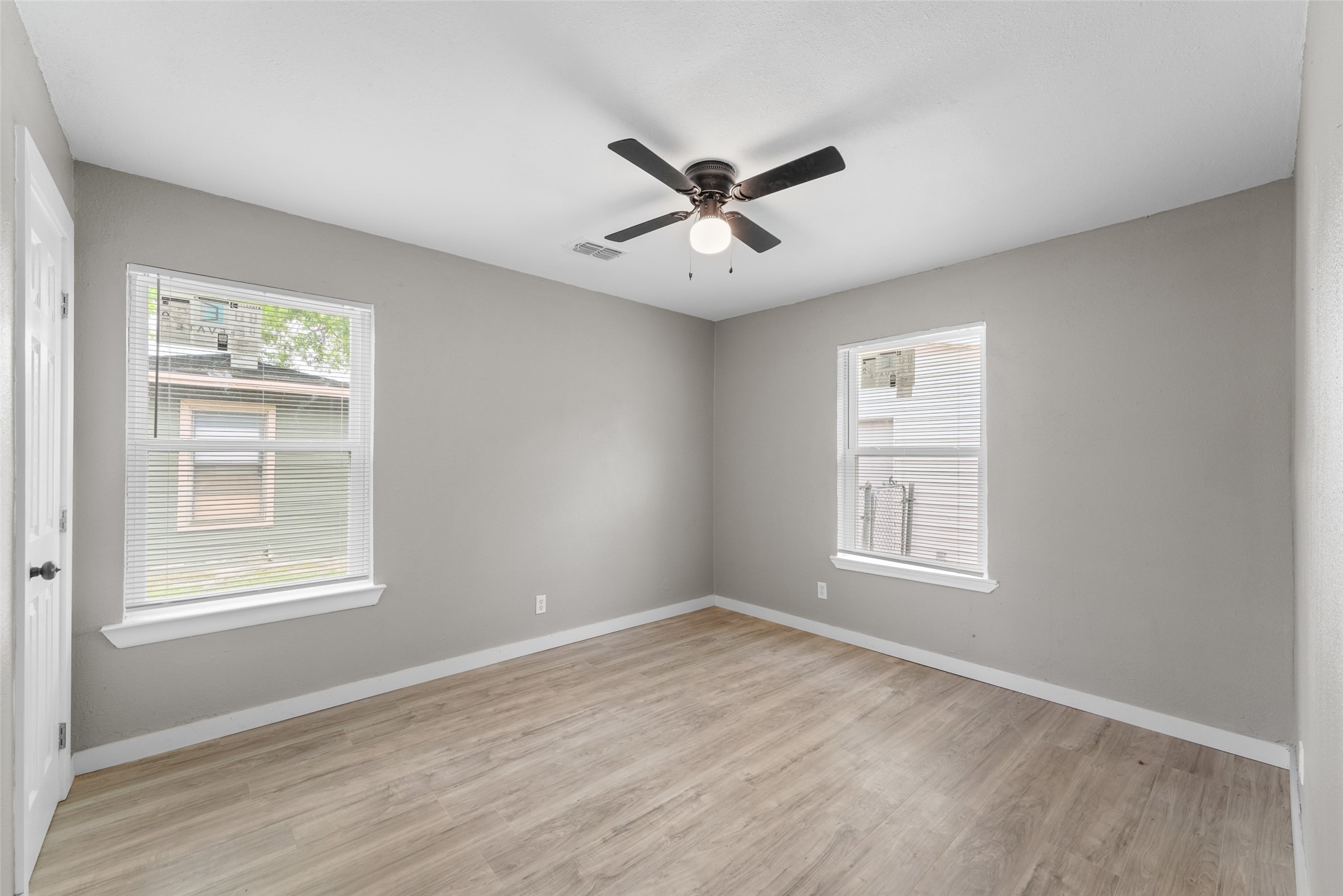 723 Leyenda Drive Mesquite TX 75149