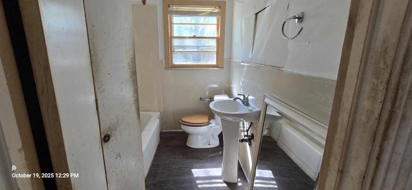 1314 S Azalea Drive Tyler TX 75701