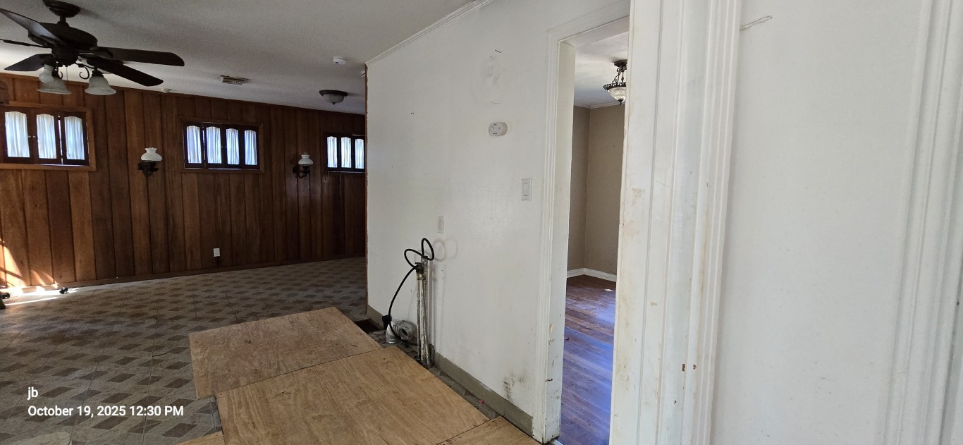 1314 S Azalea Drive Tyler TX 75701