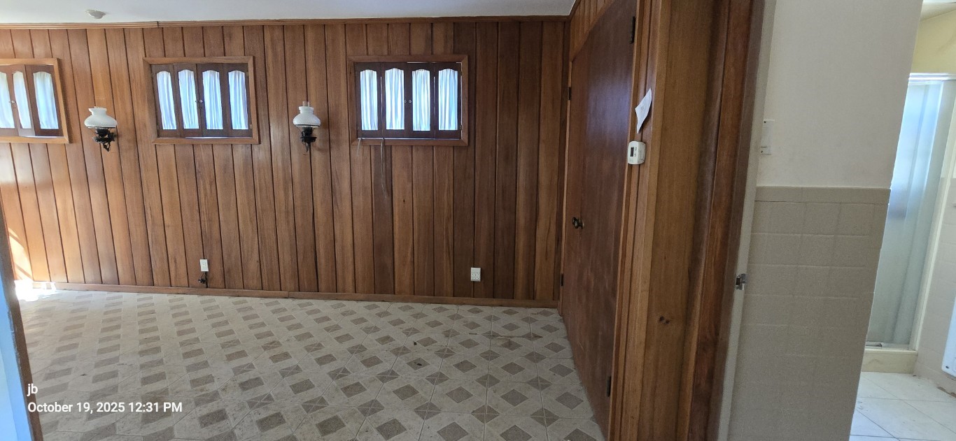 1314 S Azalea Drive Tyler TX 75701