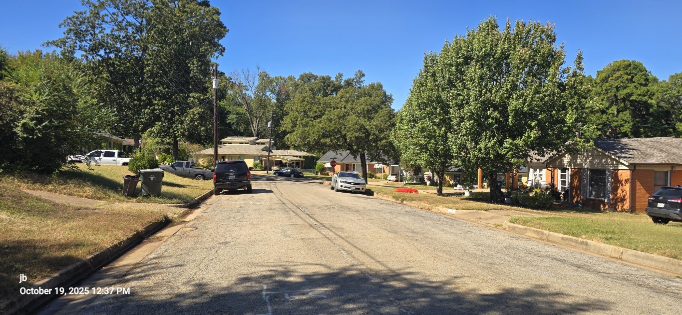 1314 S Azalea Drive Tyler TX 75701