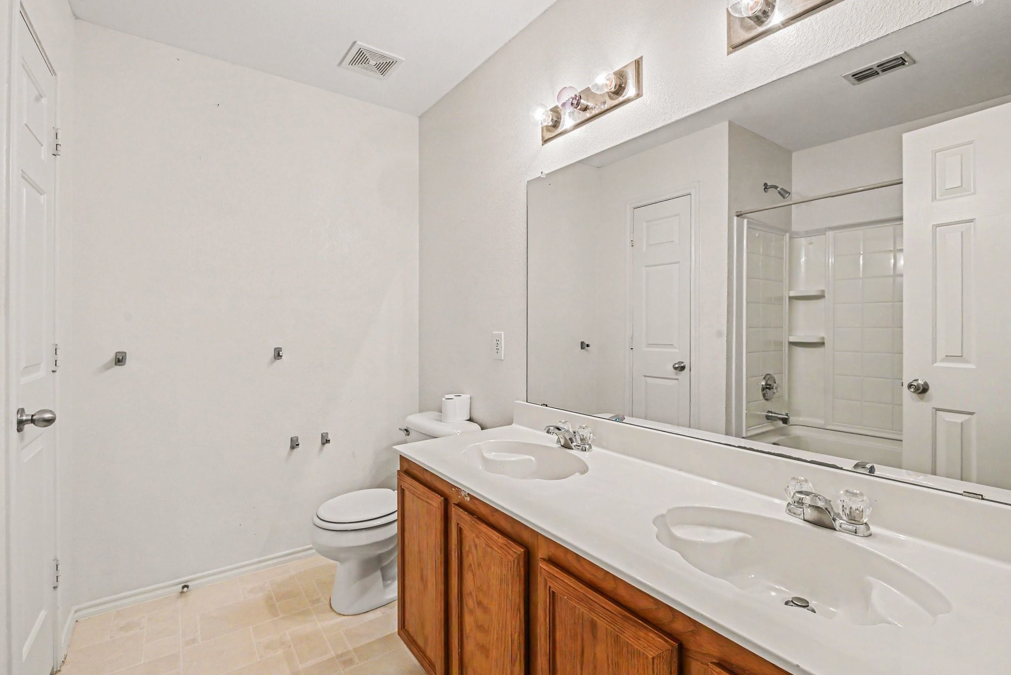 6220 Thoroughbred Trail Denton TX 76210