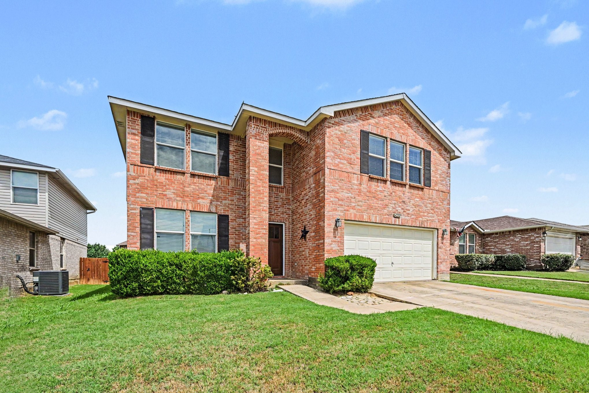 6220 Thoroughbred Trail Denton TX 76210