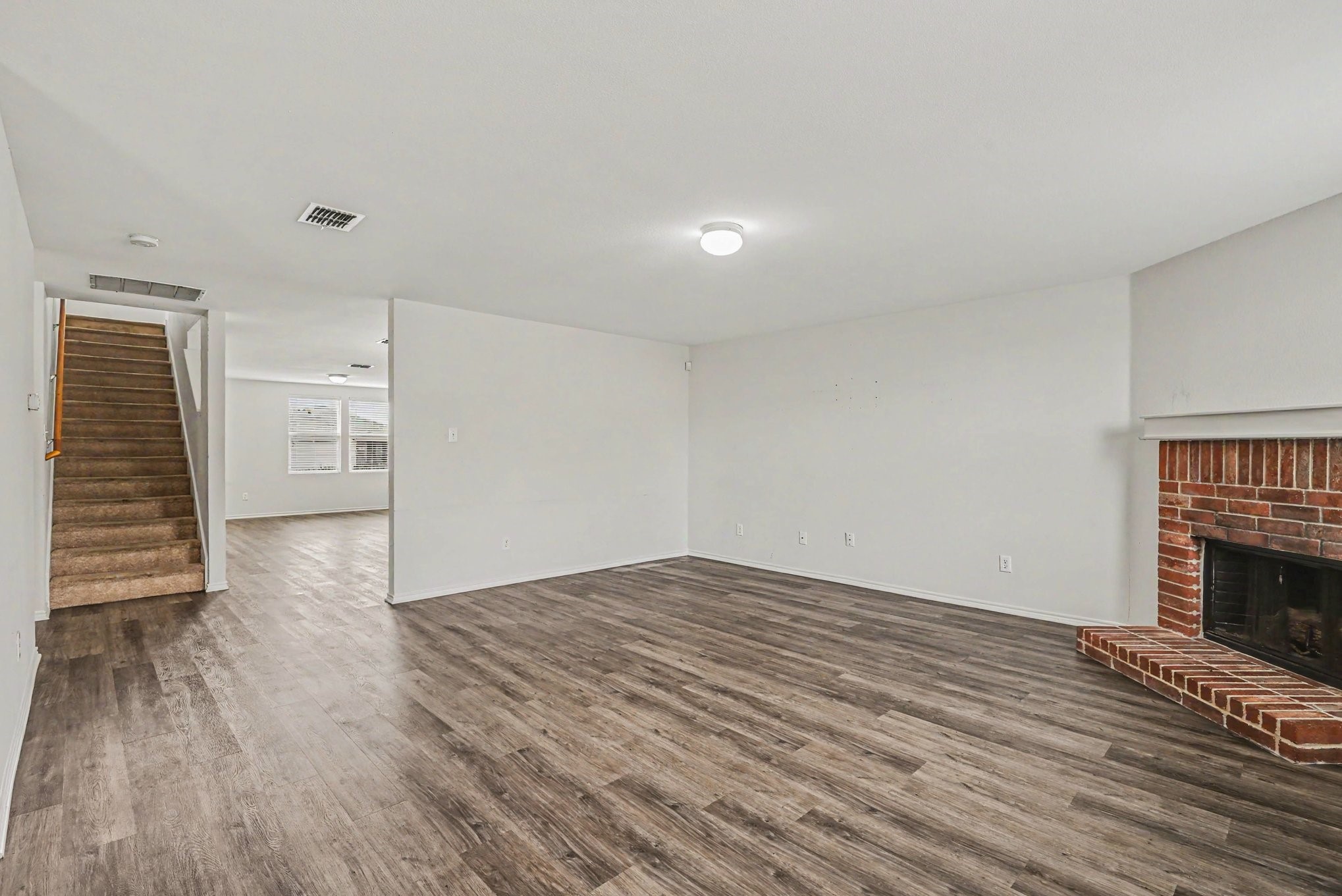 6220 Thoroughbred Trail Denton TX 76210
