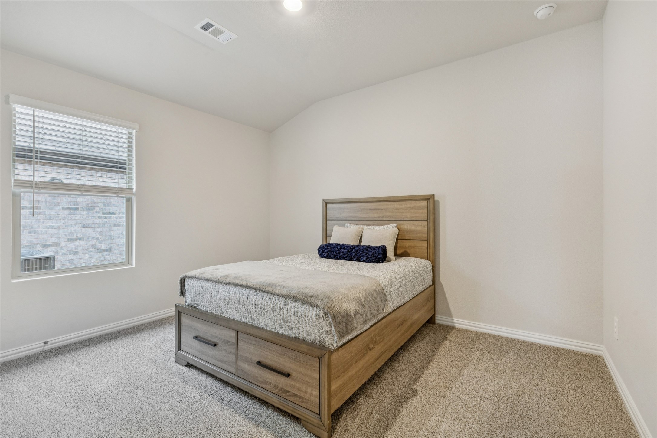 522 Castle Road Sherman TX 75092