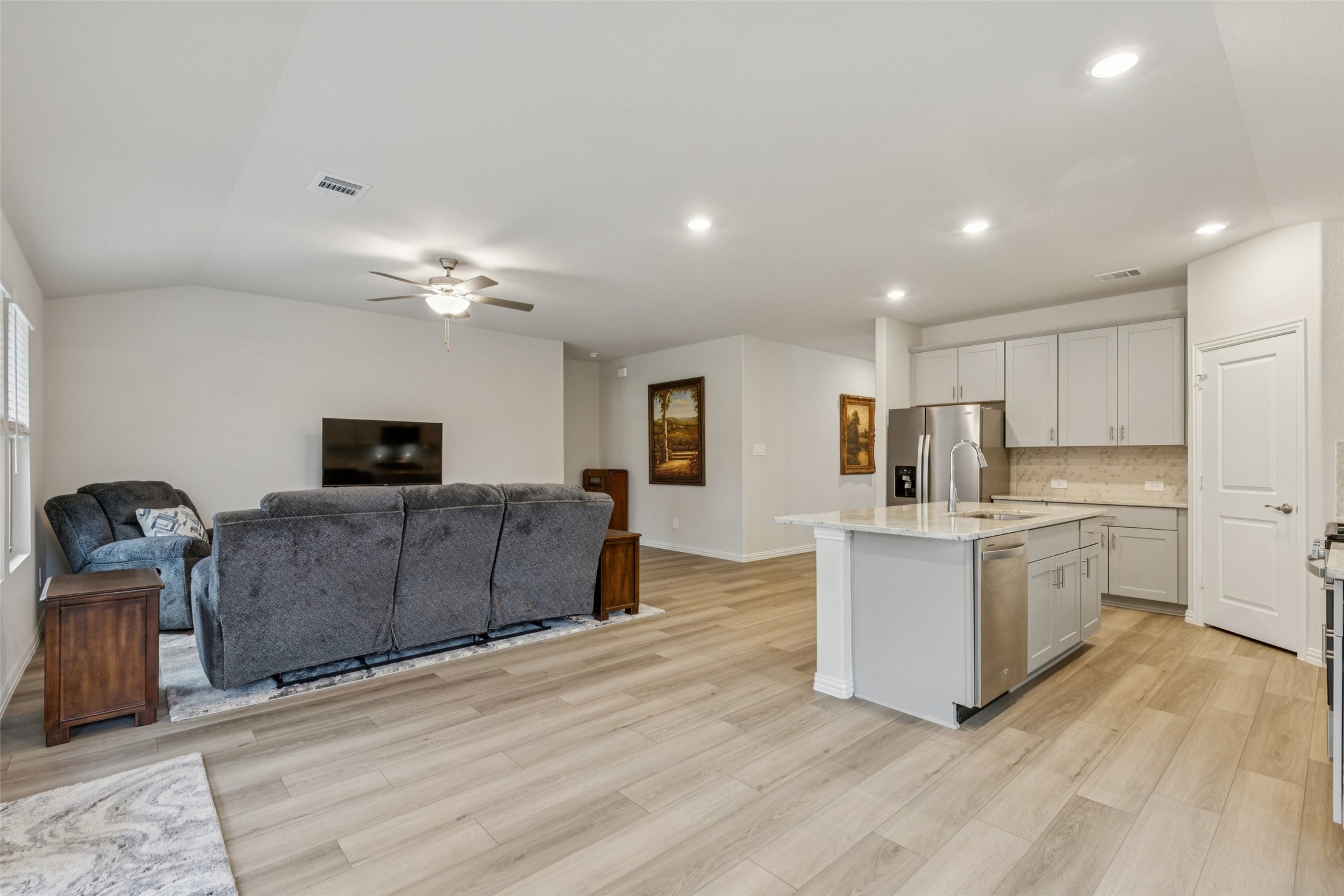 522 Castle Road Sherman TX 75092