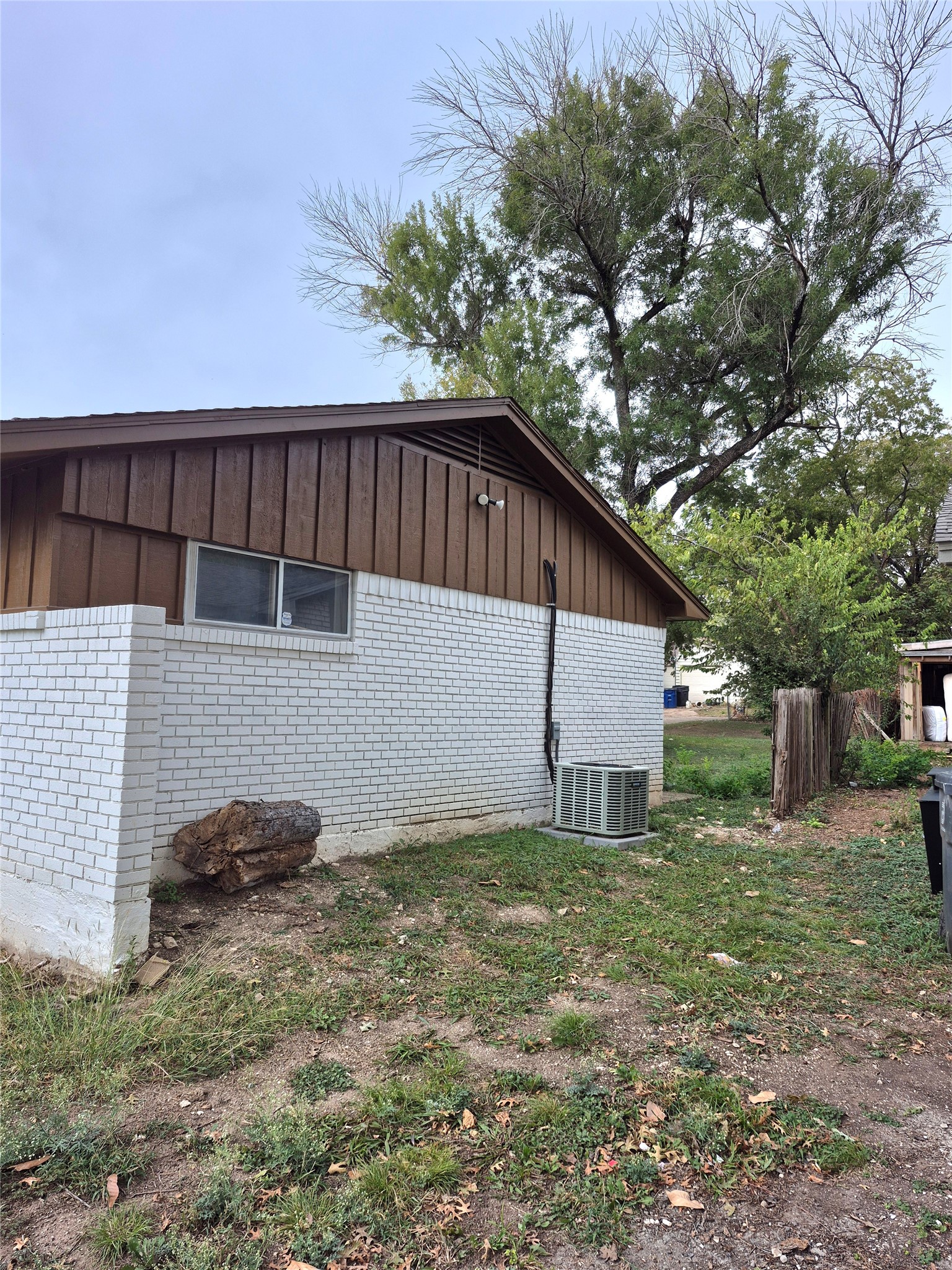 631 Cove Hollow Drive Dallas TX 75224