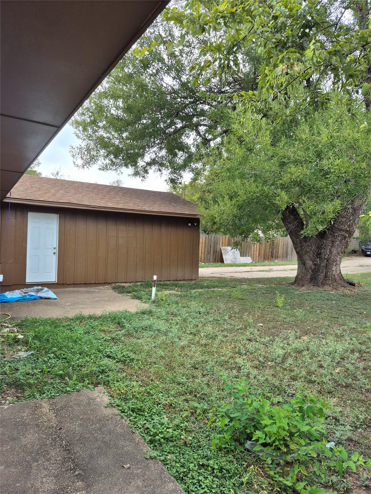 631 Cove Hollow Drive Dallas TX 75224