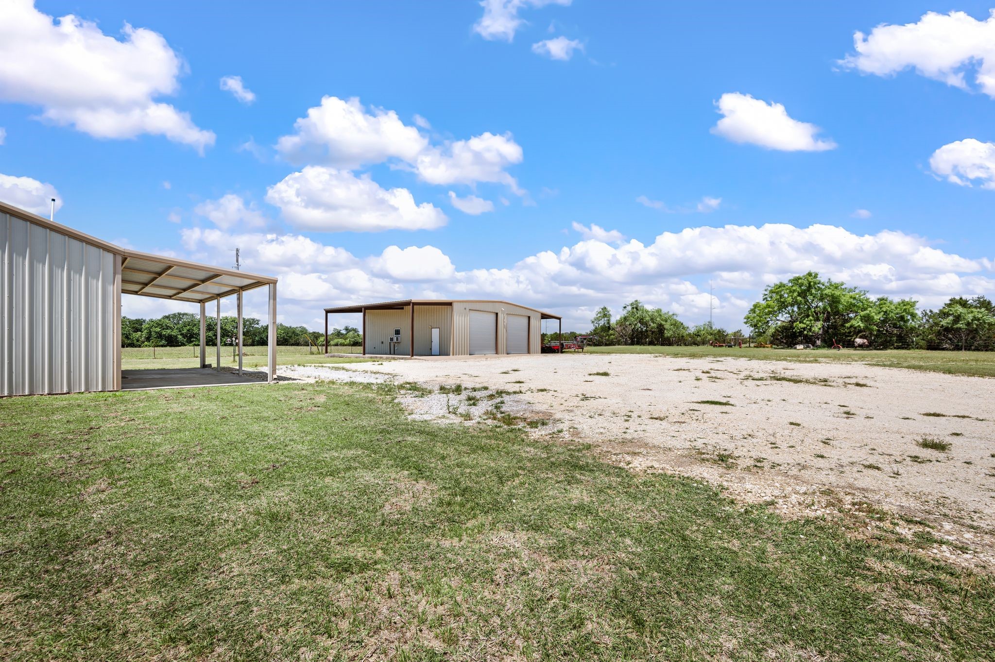 184 County Road 2484 Hico TX 76457
