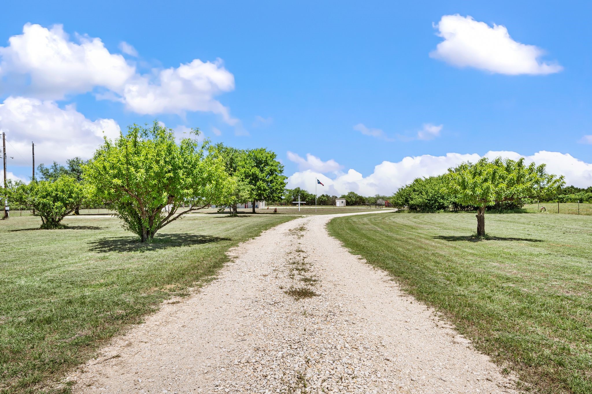 184 County Road 2484 Hico TX 76457