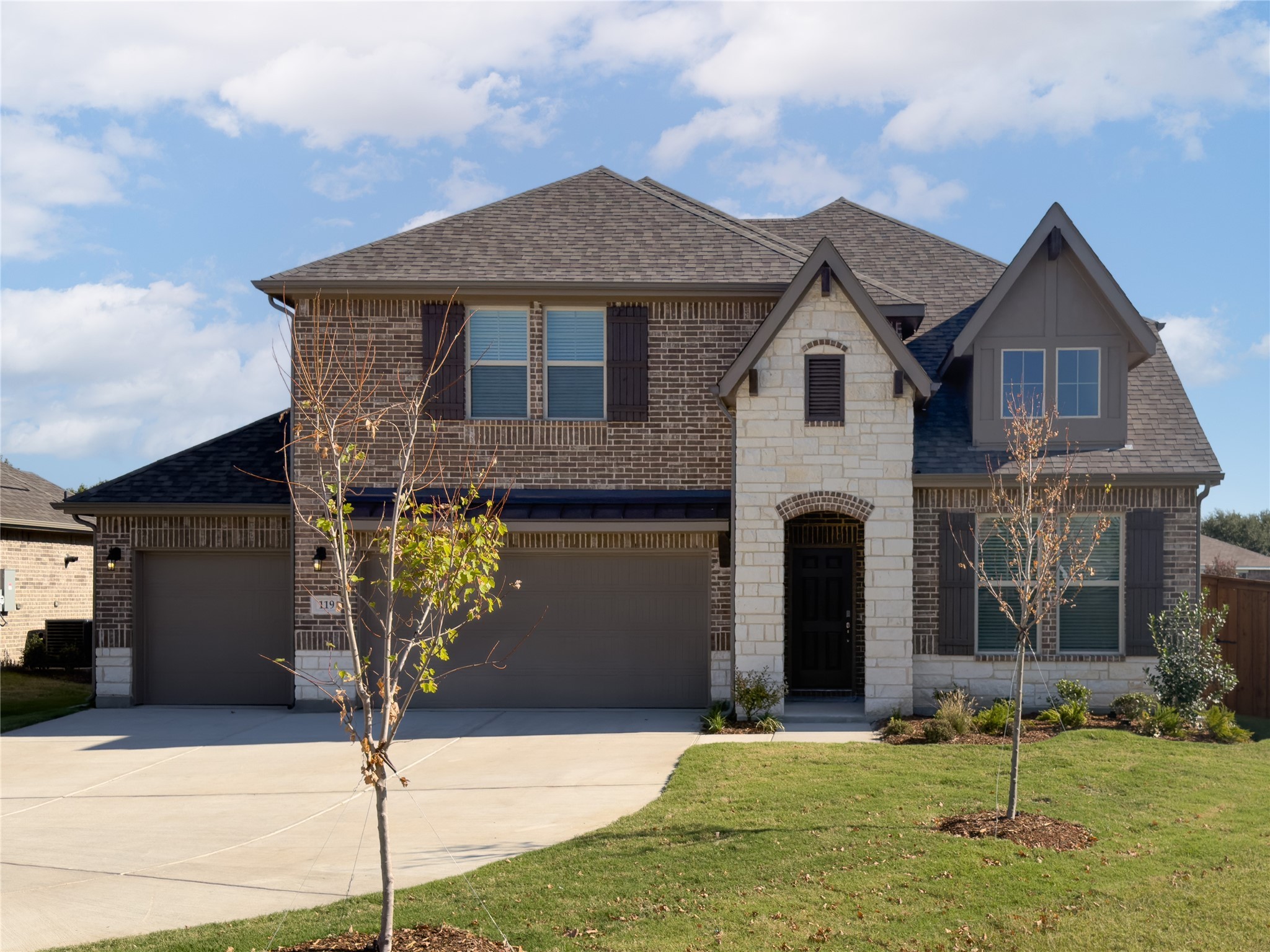 119 National Court Forney TX 75126