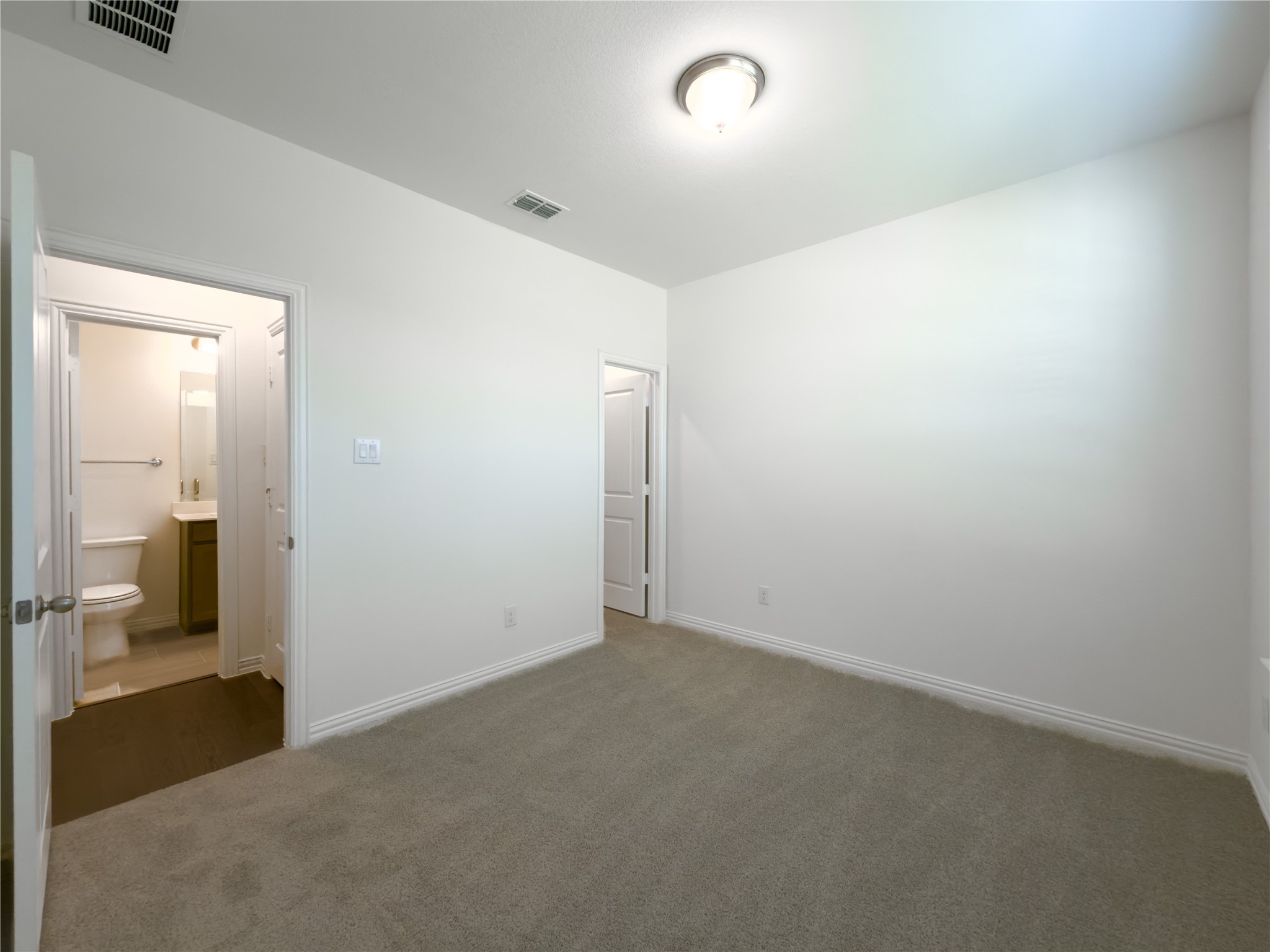 119 National Court Forney TX 75126