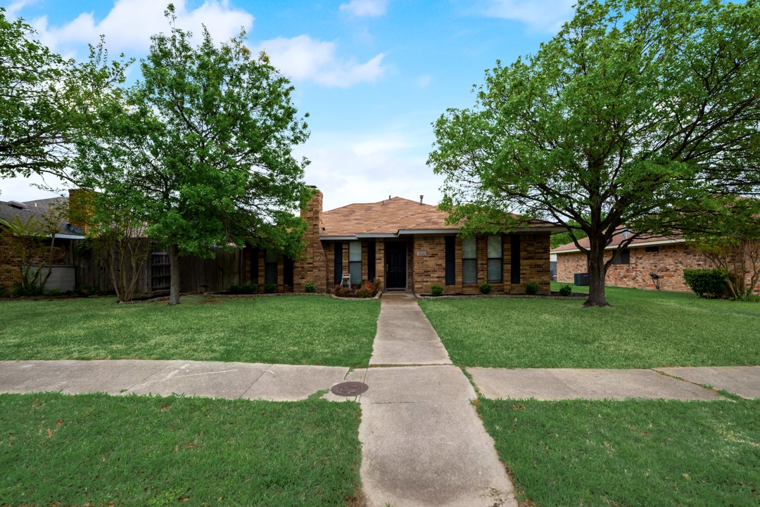 2010 Stradivarius Lane Carrollton TX 75007
