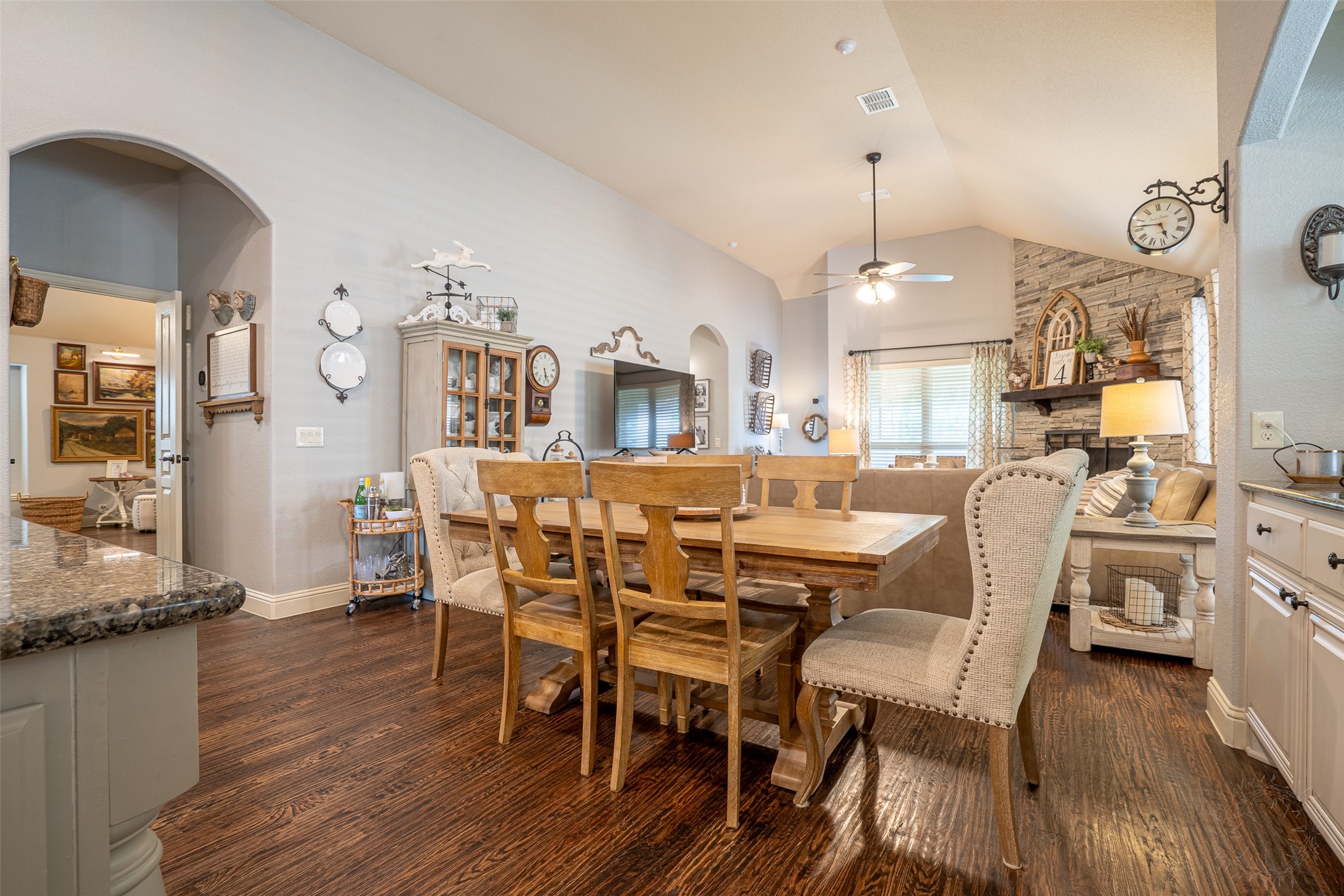 617 Fox Creek Trail Fort Worth TX 76131