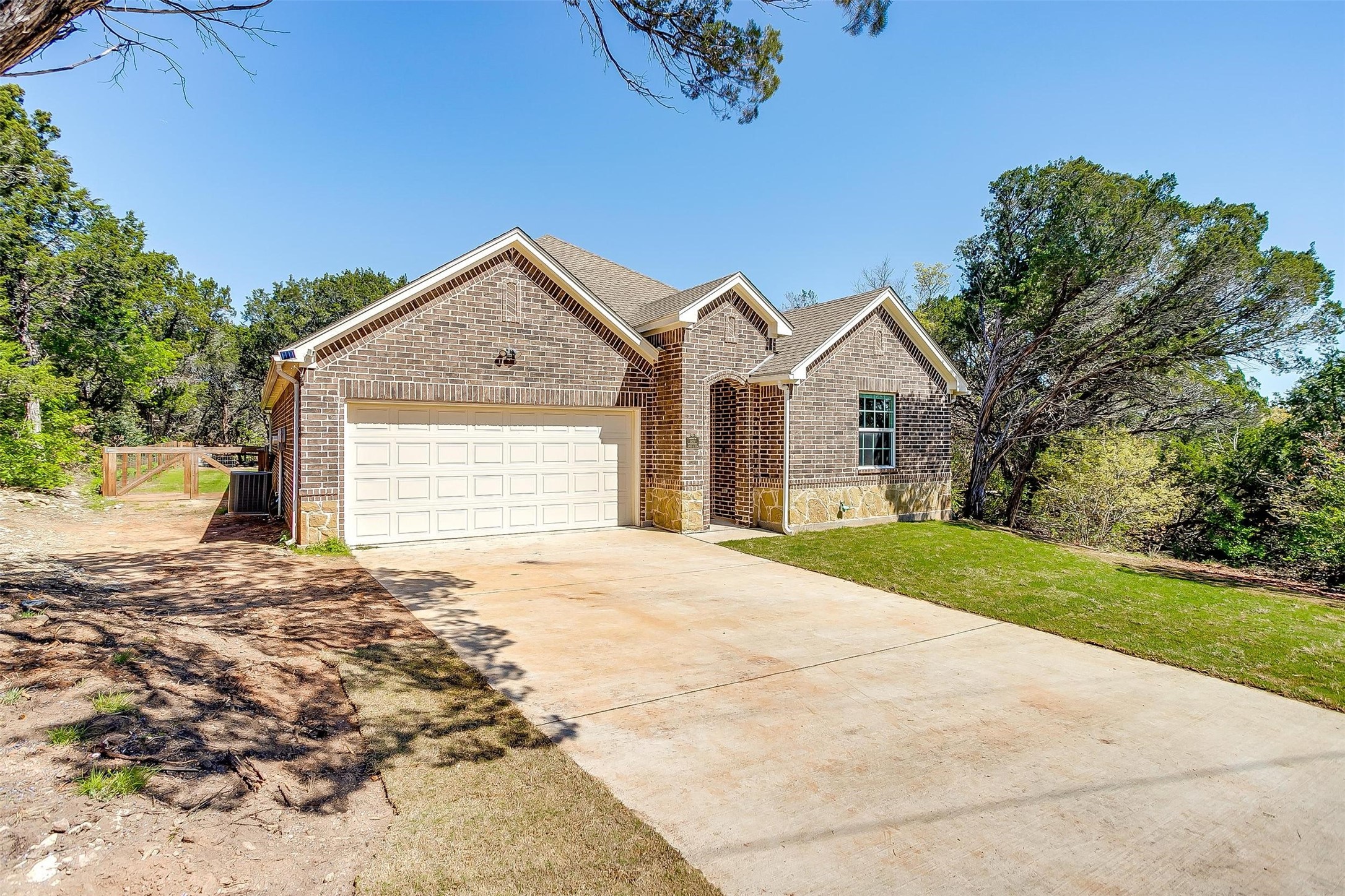 1212 Sleepy Water Court Granbury TX 76048