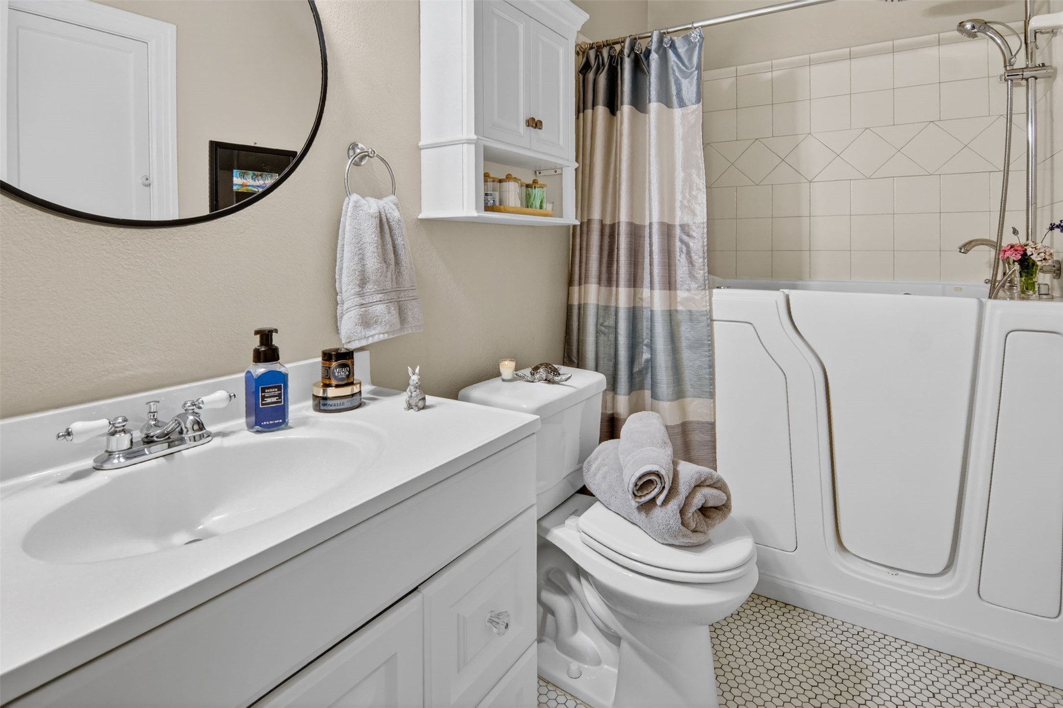 720 Merritt Street River Oaks TX 76114