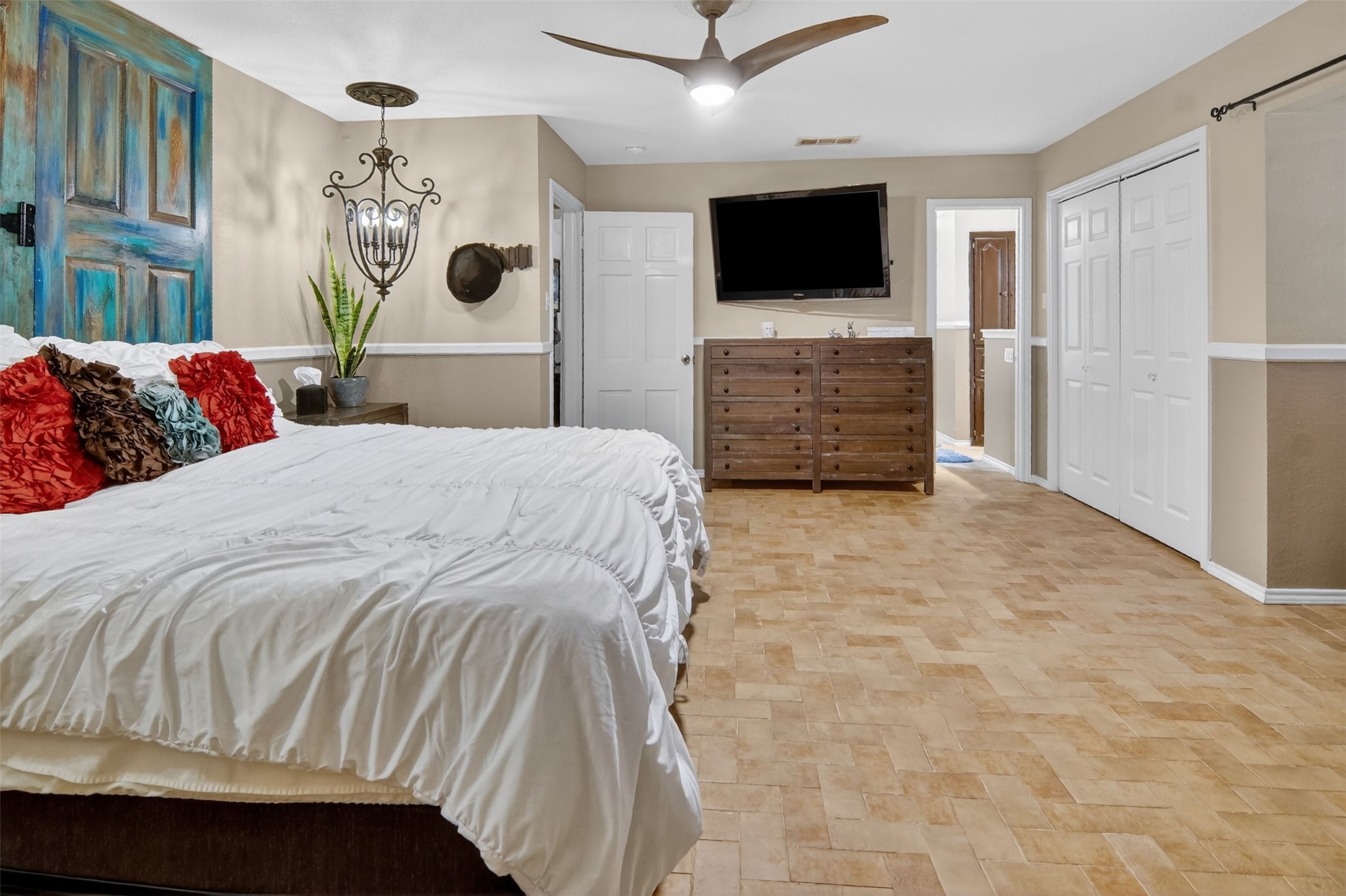 720 Merritt Street River Oaks TX 76114