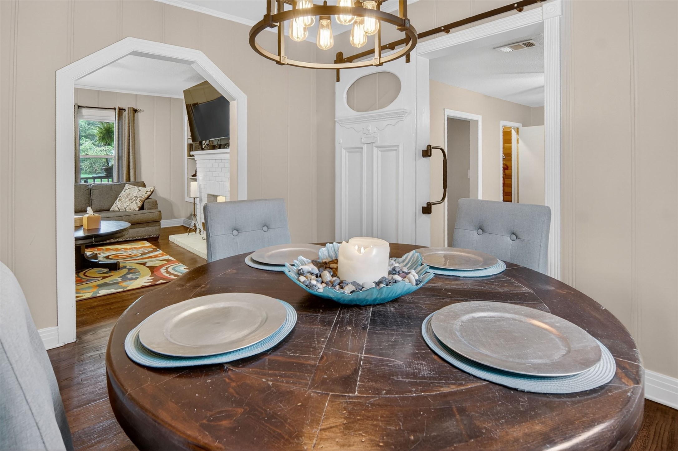 720 Merritt Street River Oaks TX 76114