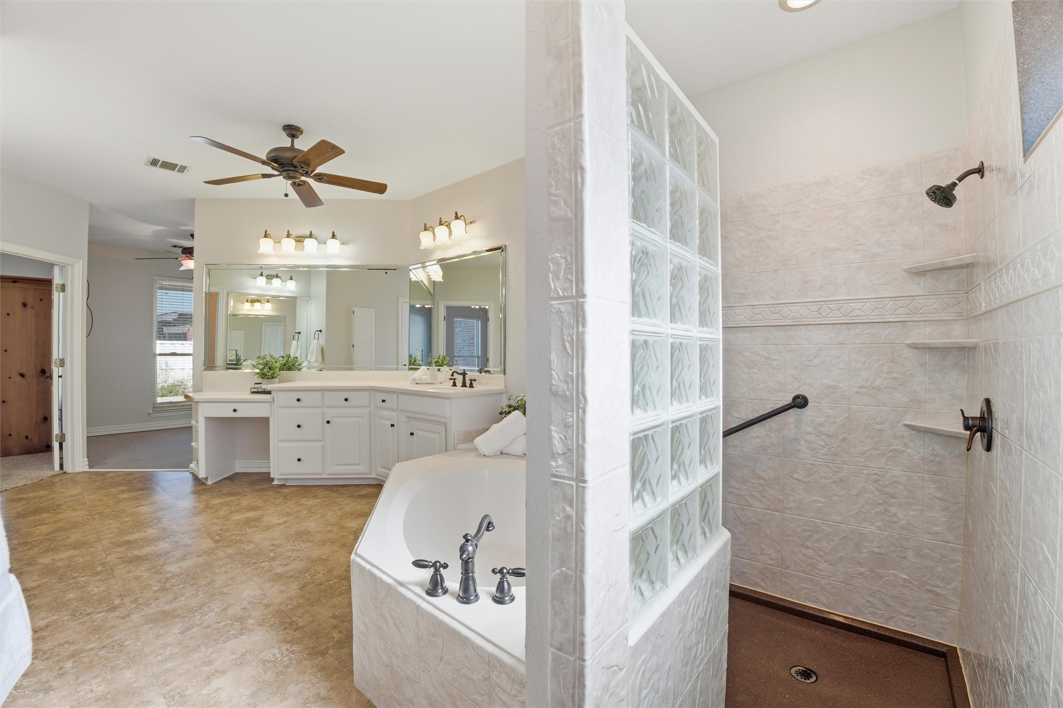718 Morningside Drive Mansfield TX 76063