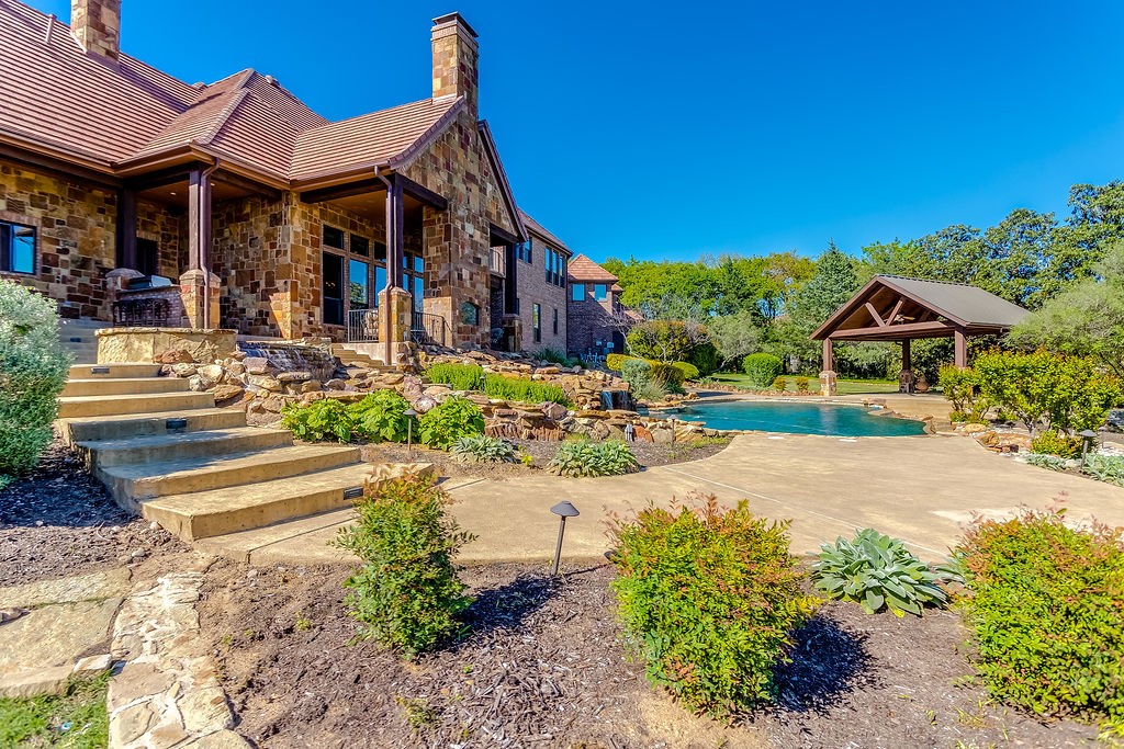 5600 Southern Hills Court Flower Mound TX 75022