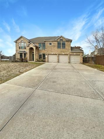 3212 S Camp Court Fort Worth TX 76179