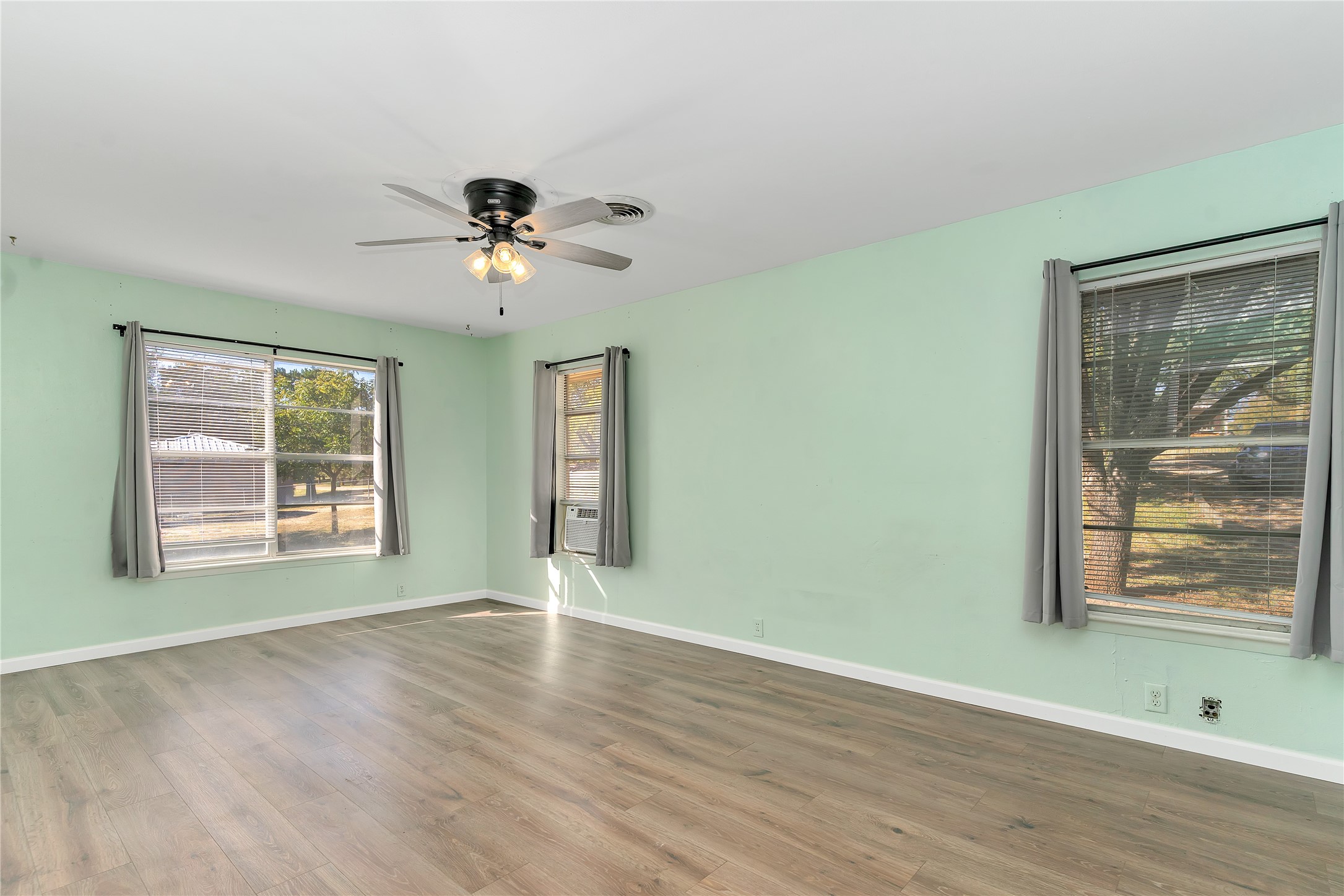 488 County Road 1600 Clifton TX 76634