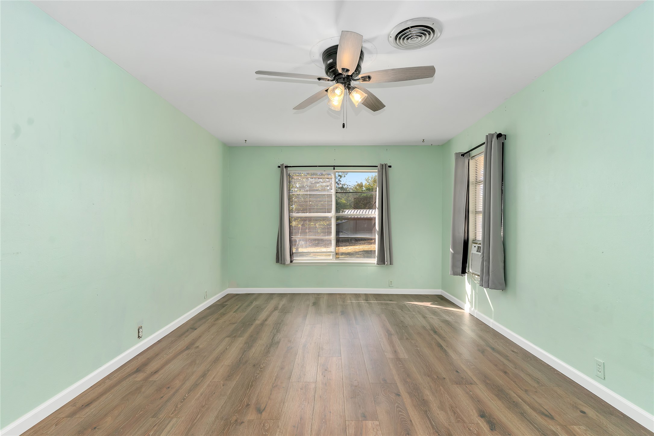 488 County Road 1600 Clifton TX 76634